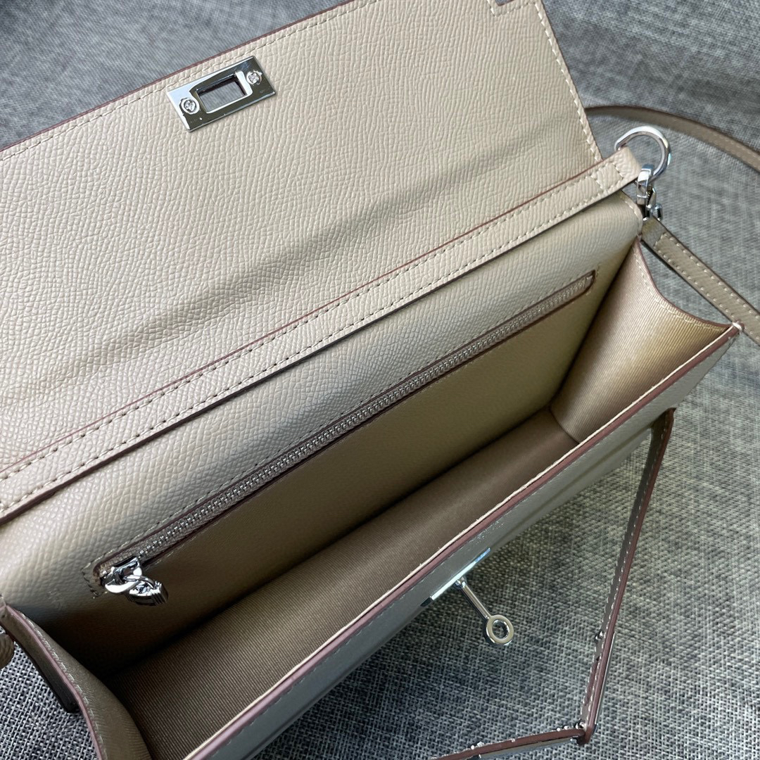 Hermes Kelly Pebbled Leather Shoulder Crossbody Bag - Image 8