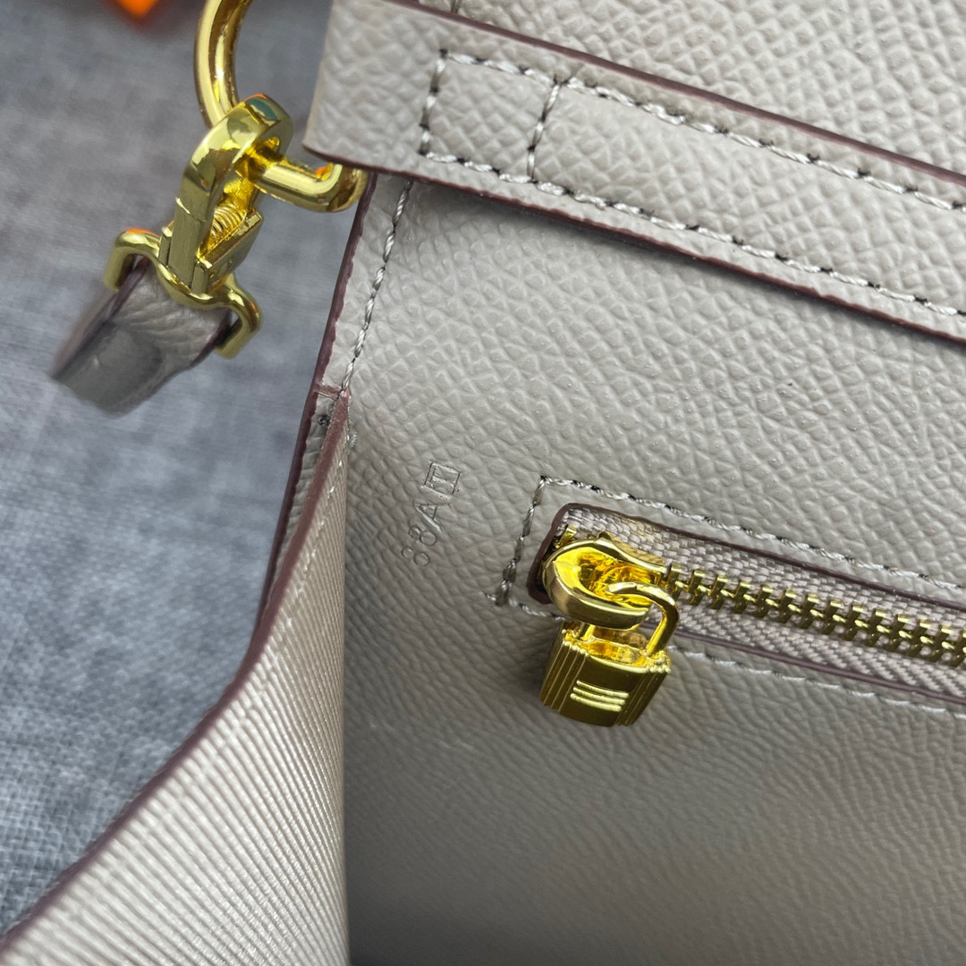 Hermès Kelly Palm-Grain Cowhide Crossbody Bag - Image 8