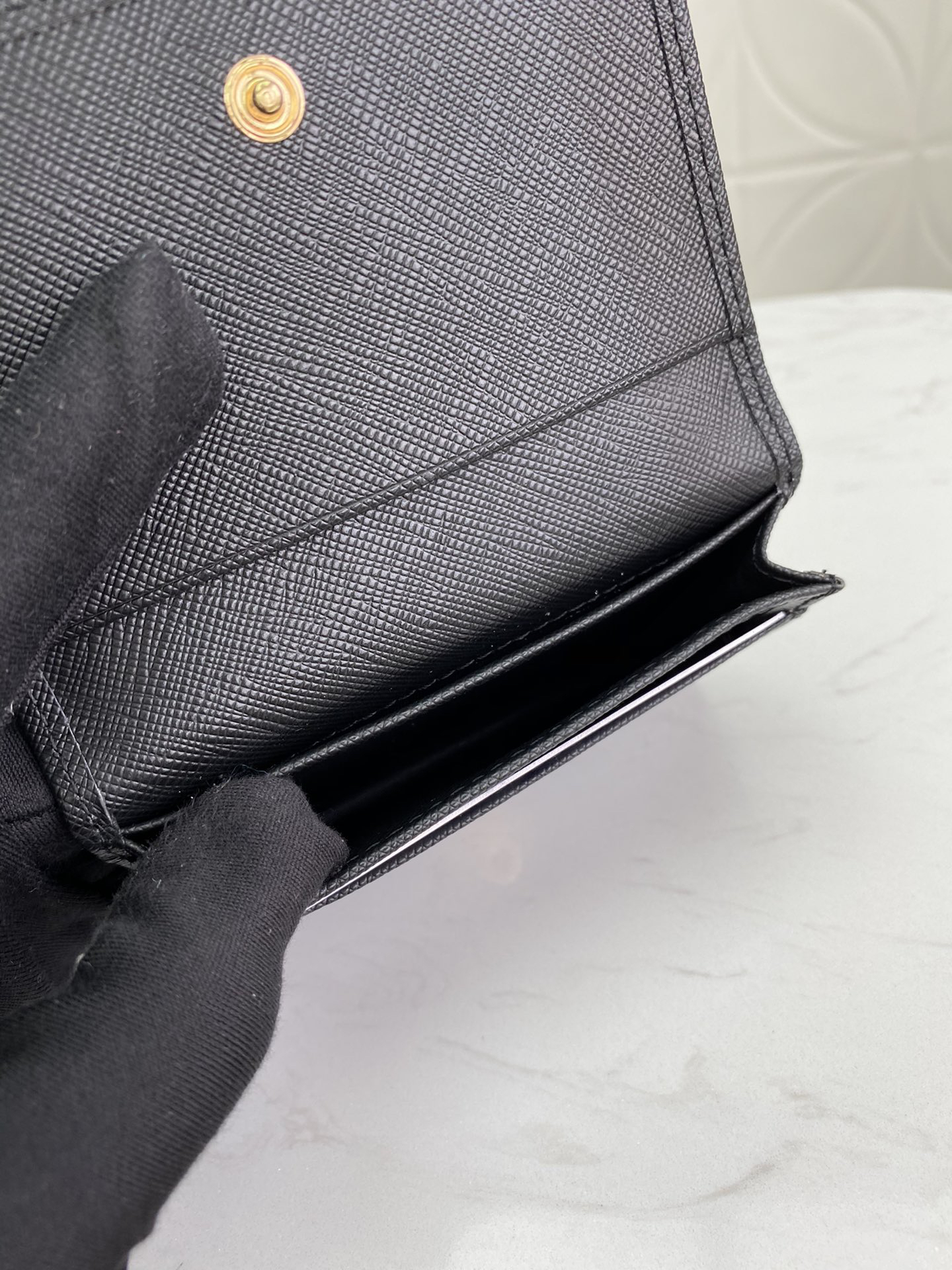 Prada Men's Leather Card Holder 2MC122 - Image 8