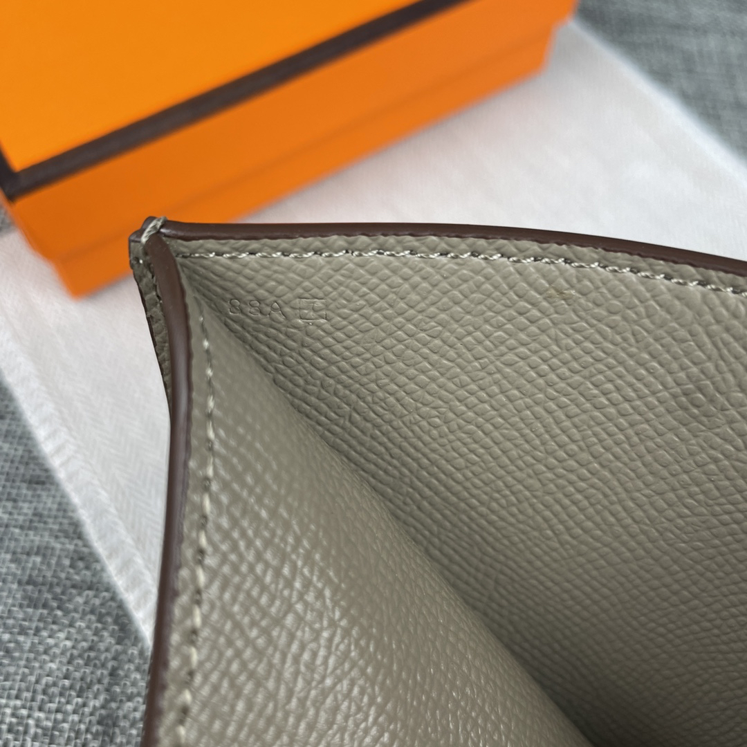 Hermes Palm-Grain Leather Wallet - Image 8