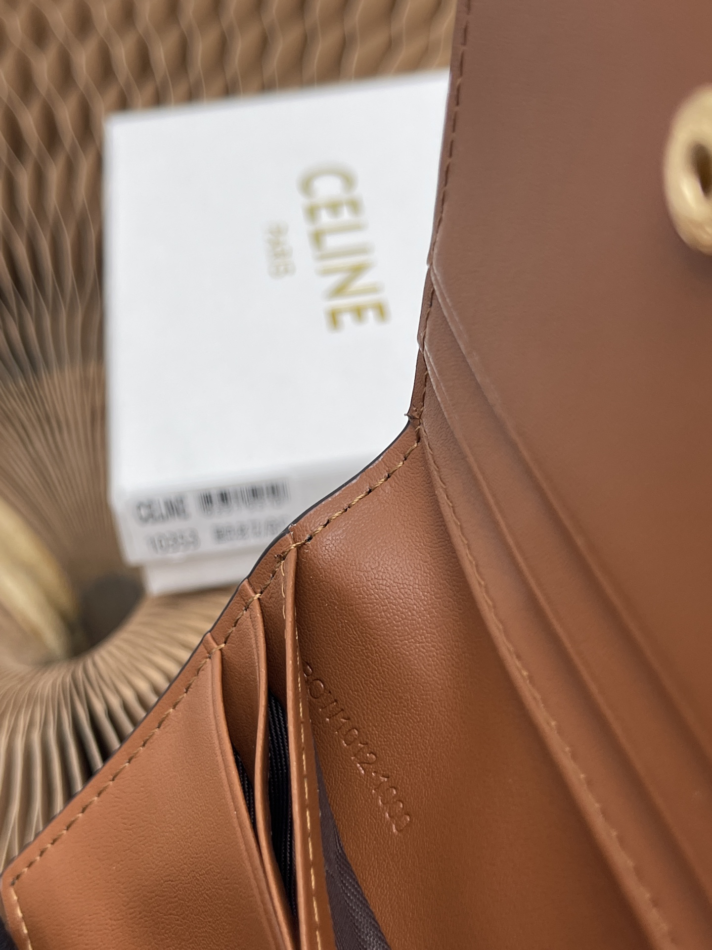 Celine Triomphe Logo-Print Bifold Card Holder - Image 8