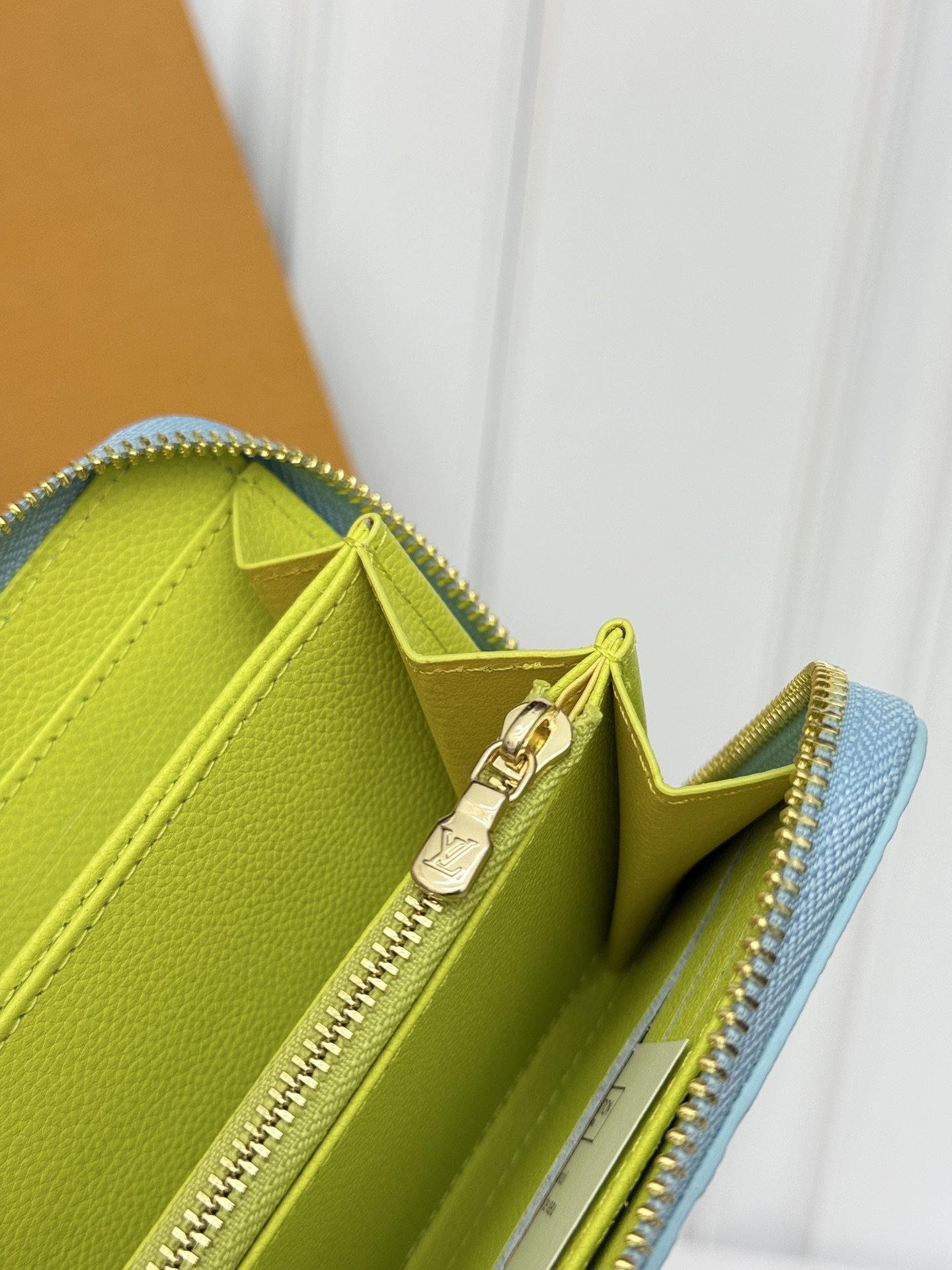 Louis Vuitton M60430 Zippy Wallet, Pale Blue with Lemon Yellow - Image 8