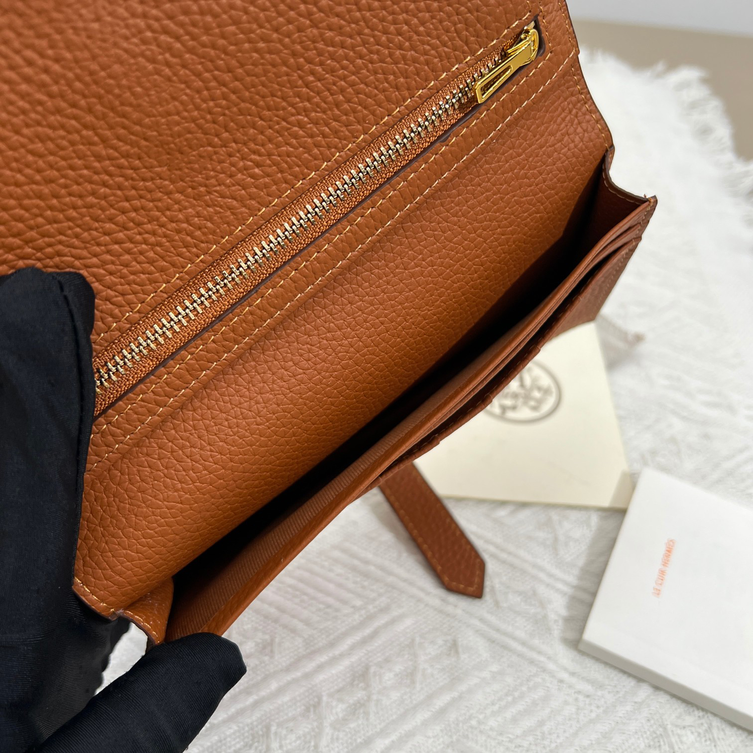 Hermes Women’s Togo Leather Vertical Zip Wallet - Image 8