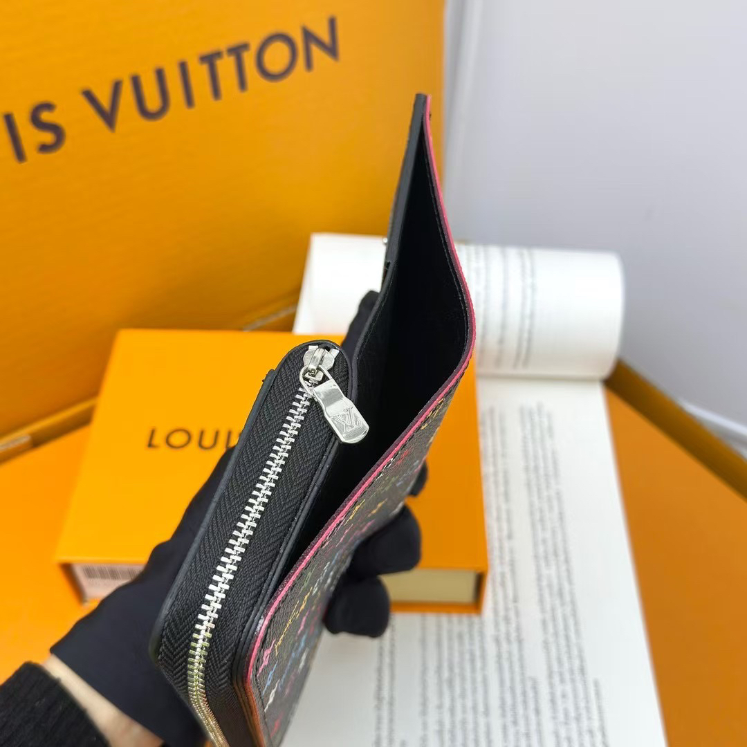 Louis Vuitton Clea Wallet M83689 - Image 8