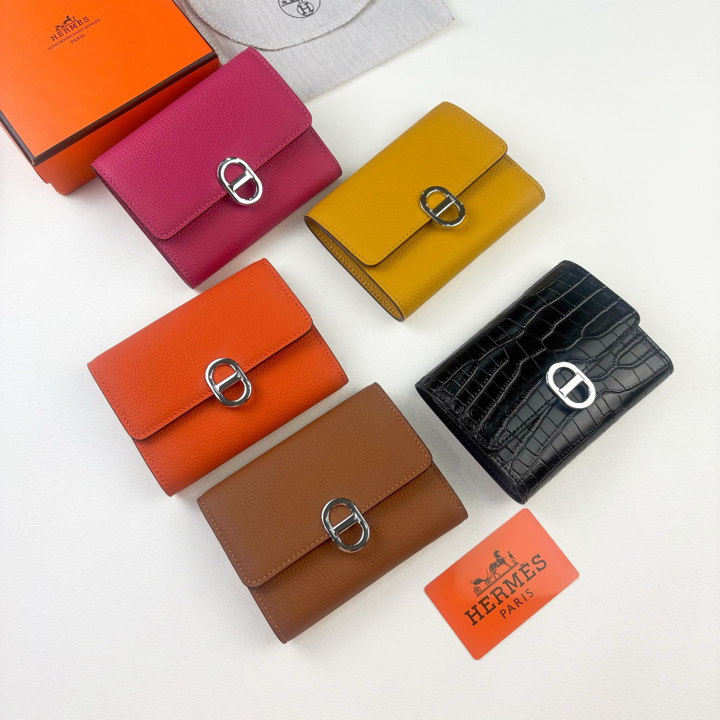 Hermès 231 Silver Clasp Togo Leather Wallet - Image 8