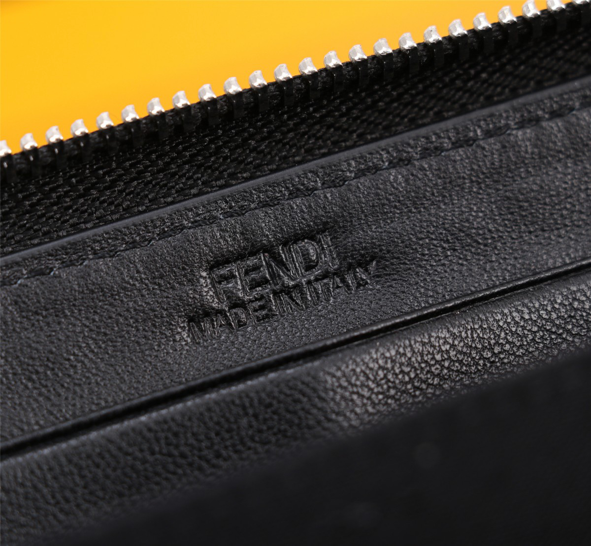 Fendi Zip Wallet in Khaki Leather - Image 8