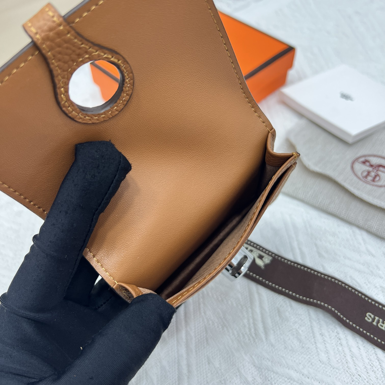 Hermes Constance Litchi-Grain Leather Shoulder Bag - Image 8