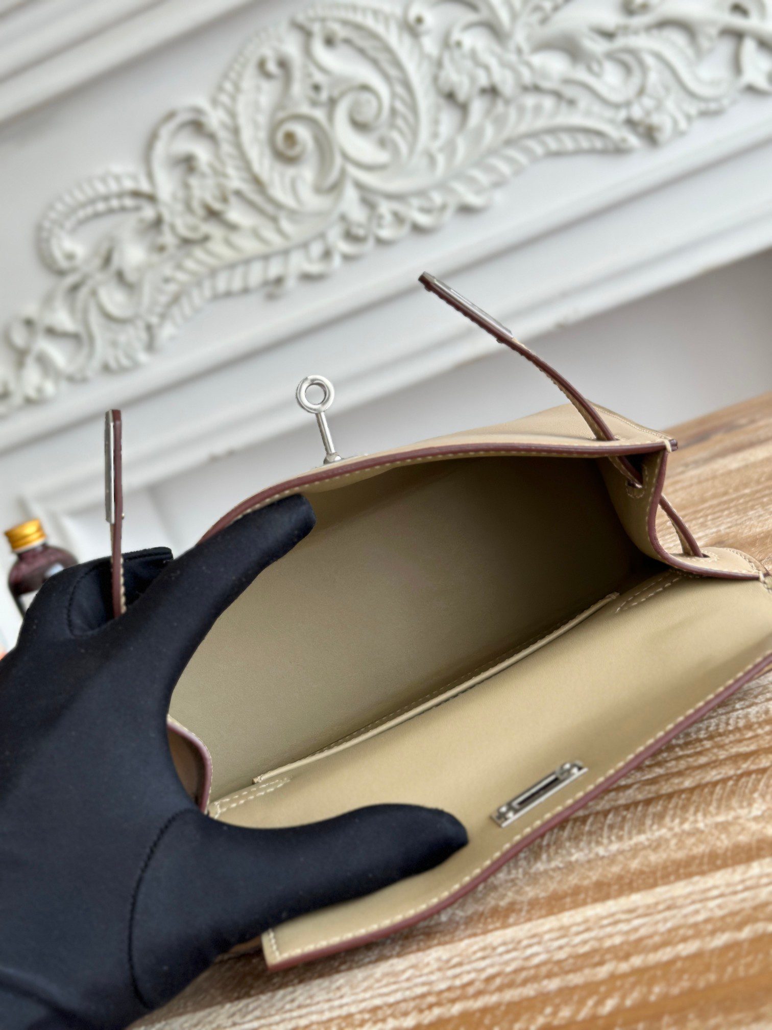 Hermes Kelly Mini Pochette Handbag - Image 8