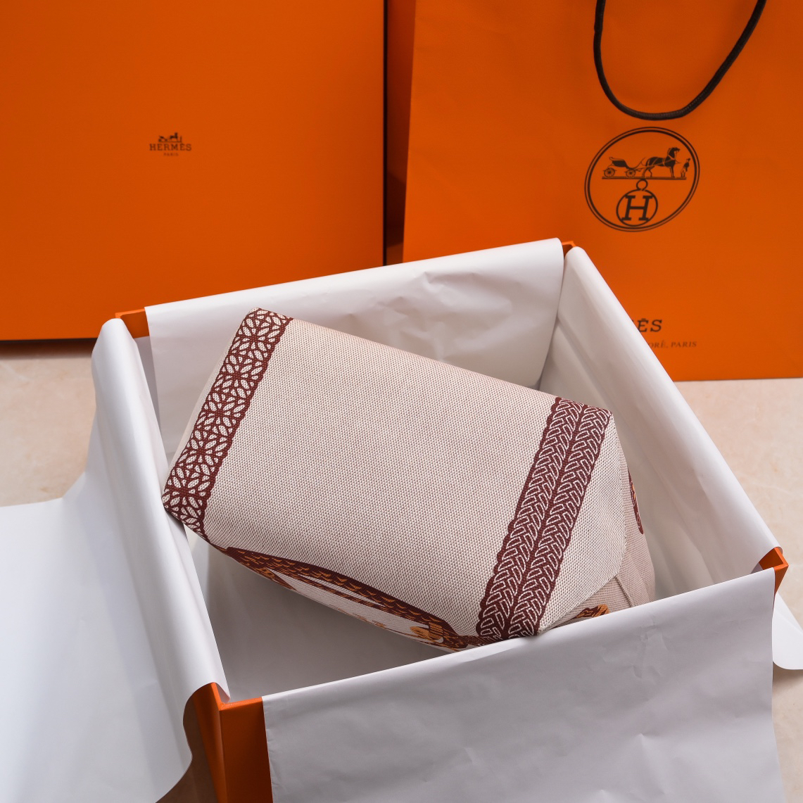 Hermes Steeple Tote Bag - Image 8