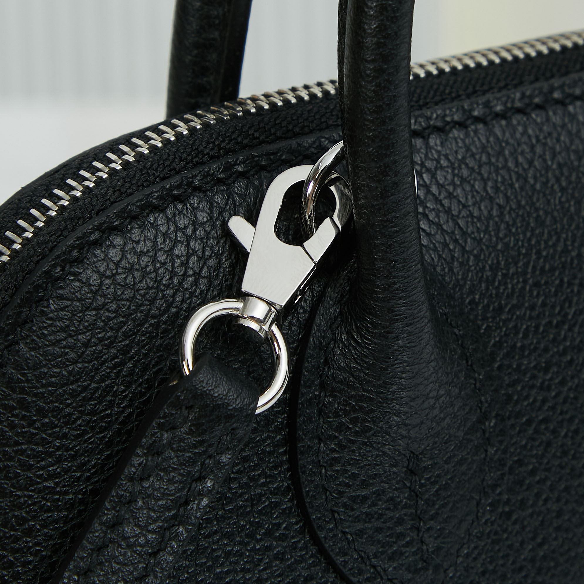 Hermes Bolide 19 cm Evercolor Leather Bowling Bag - Black - Image 8