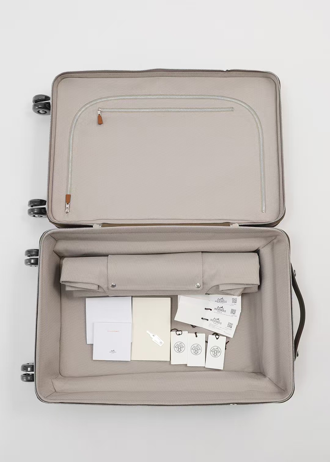 Hermes R.M.S Custom Suitcase - Image 8