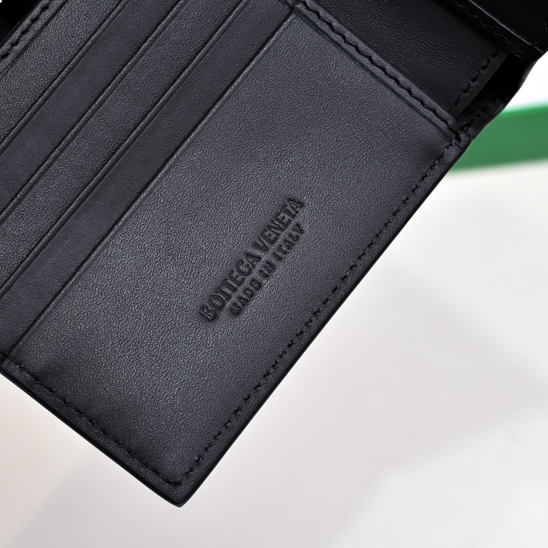 Cassette Woven Leather Bi-Fold Wallet - Image 8