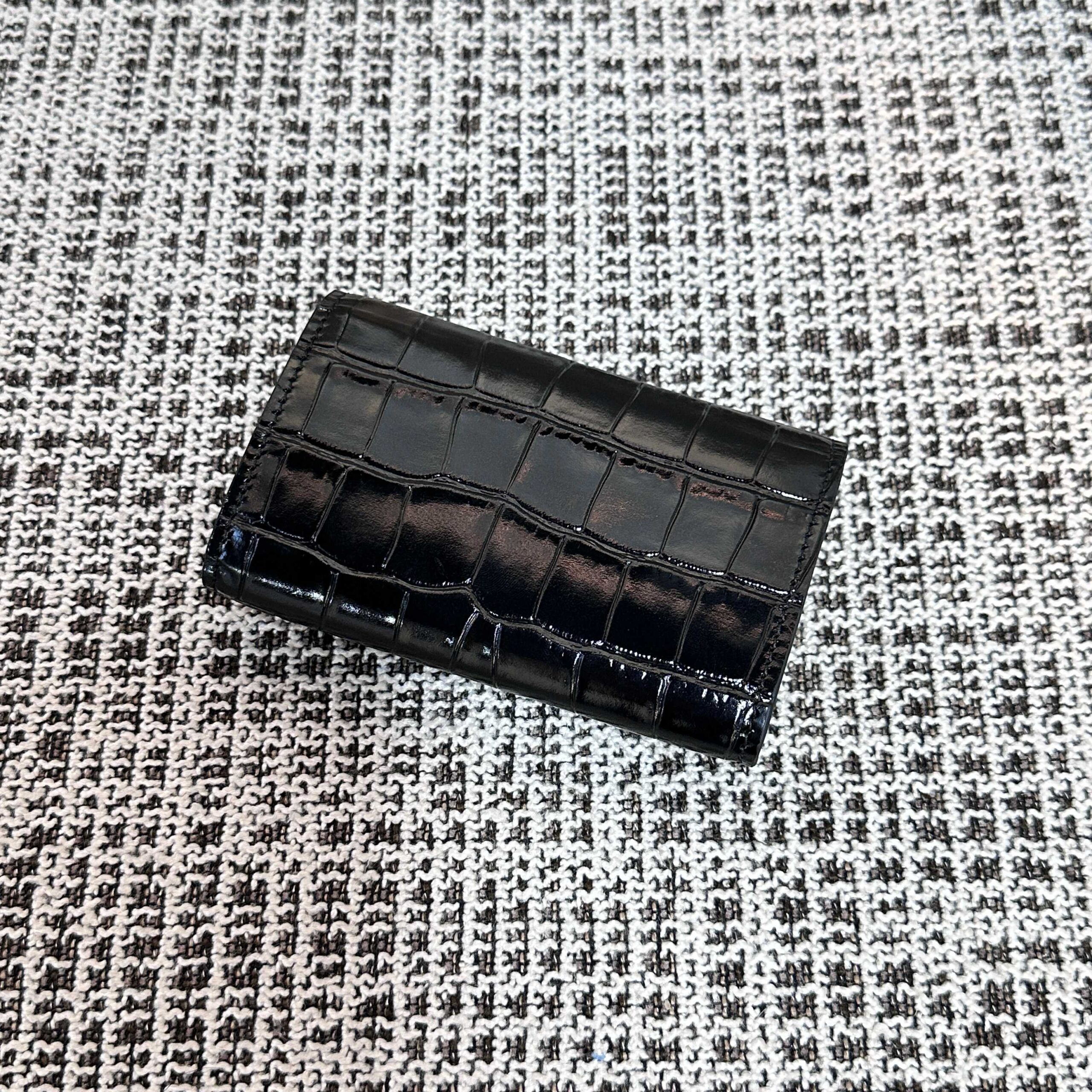CHANEL Crocodile-Embossed Flap Card Holder - Image 8