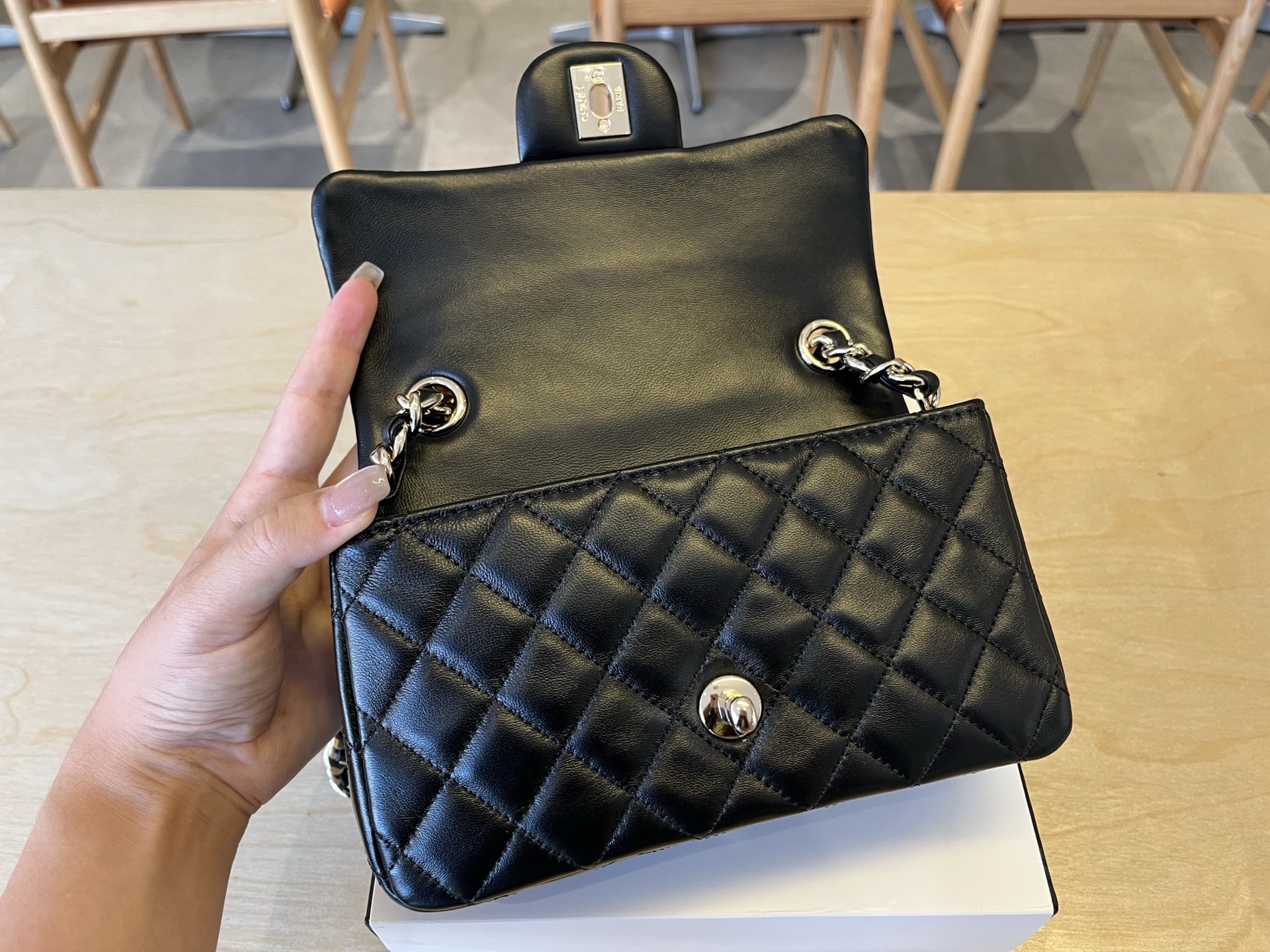 Chanel AS2326 2021 Early Spring Limited Edition Mini Classic Flap Bag - Image 8