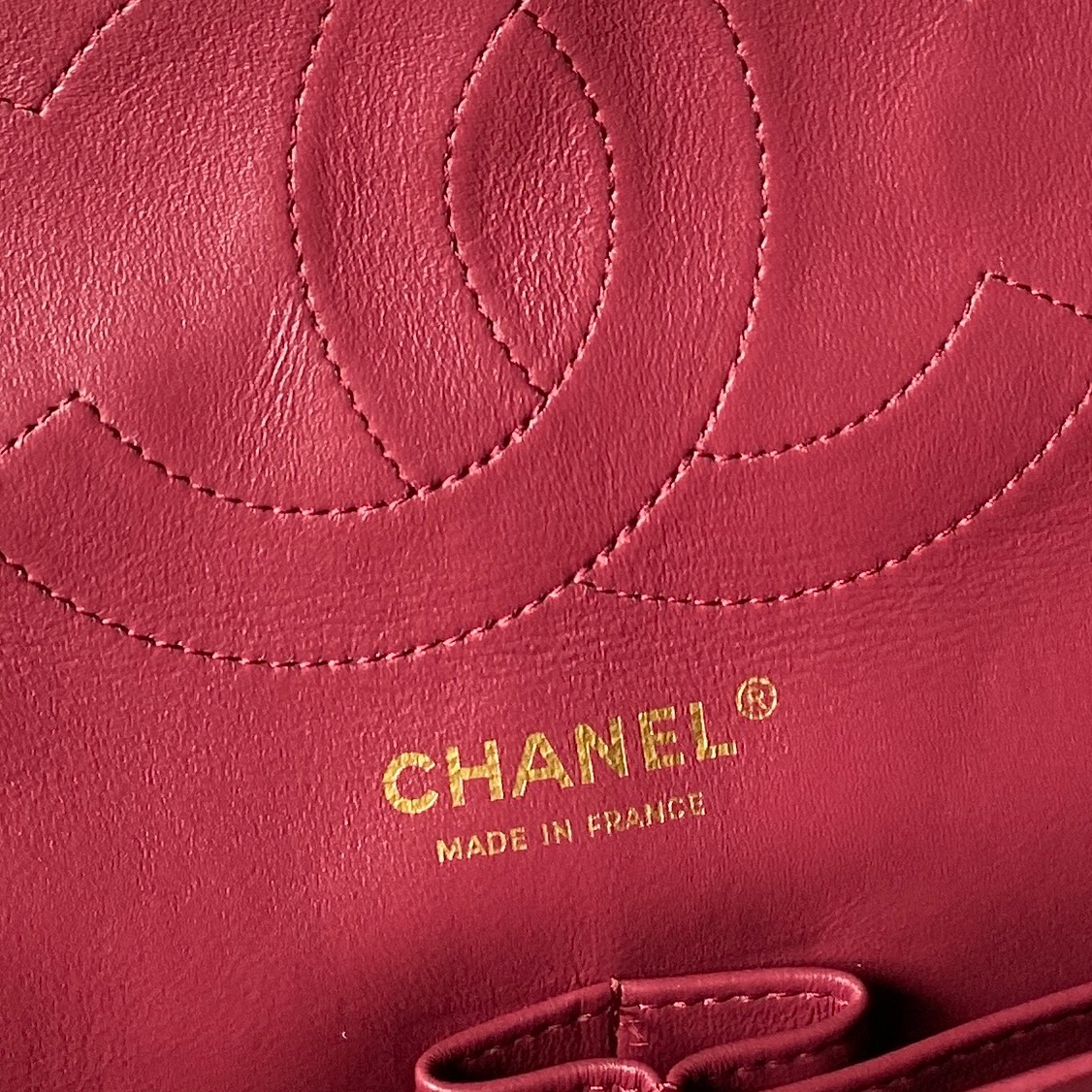 Chanel 26S Crushed Wrinkled Leather 2.55 Shoulder Bag - Image 8