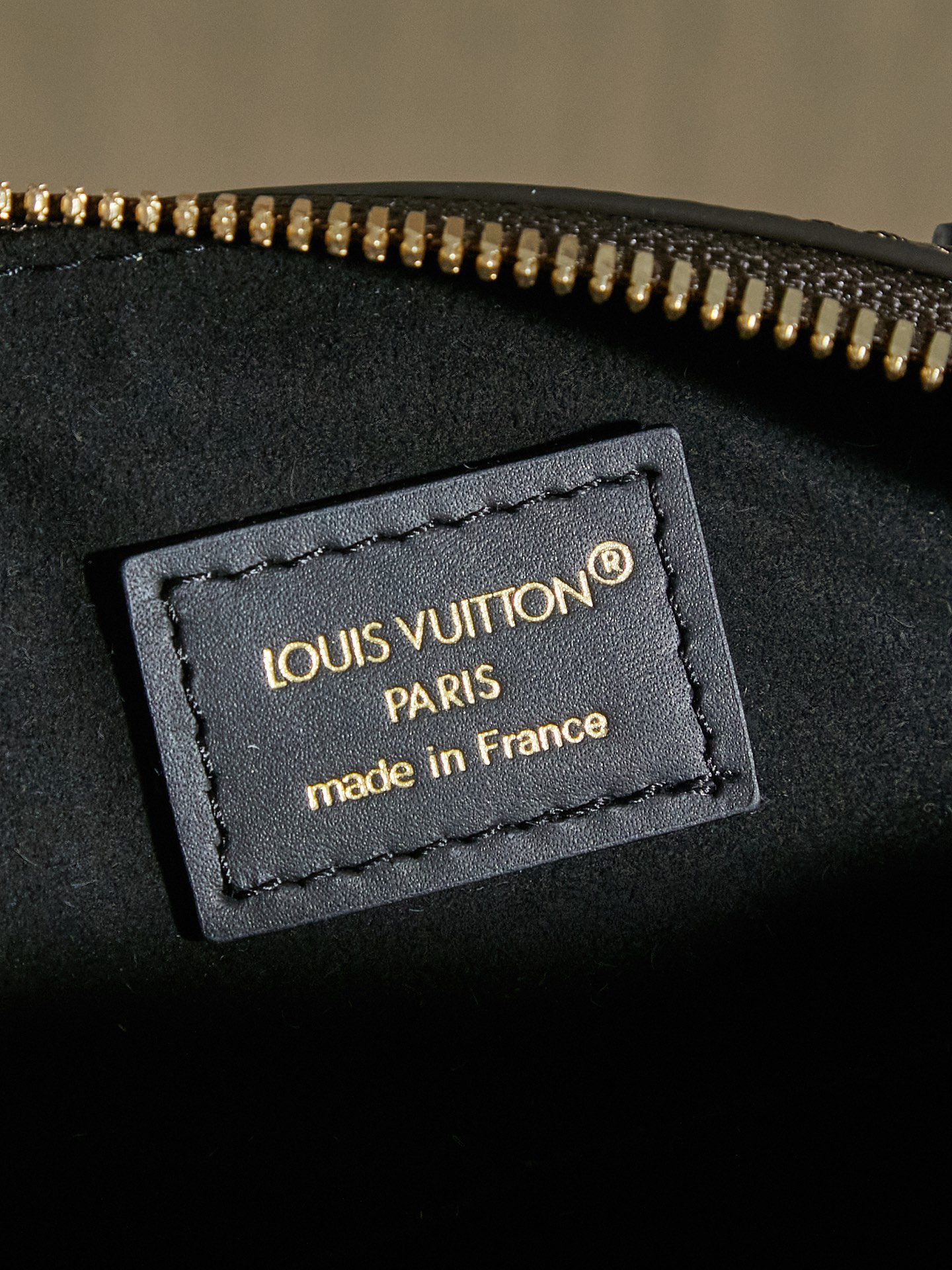 Louis Vuitton Trunk Series Sedy 25 - Image 8