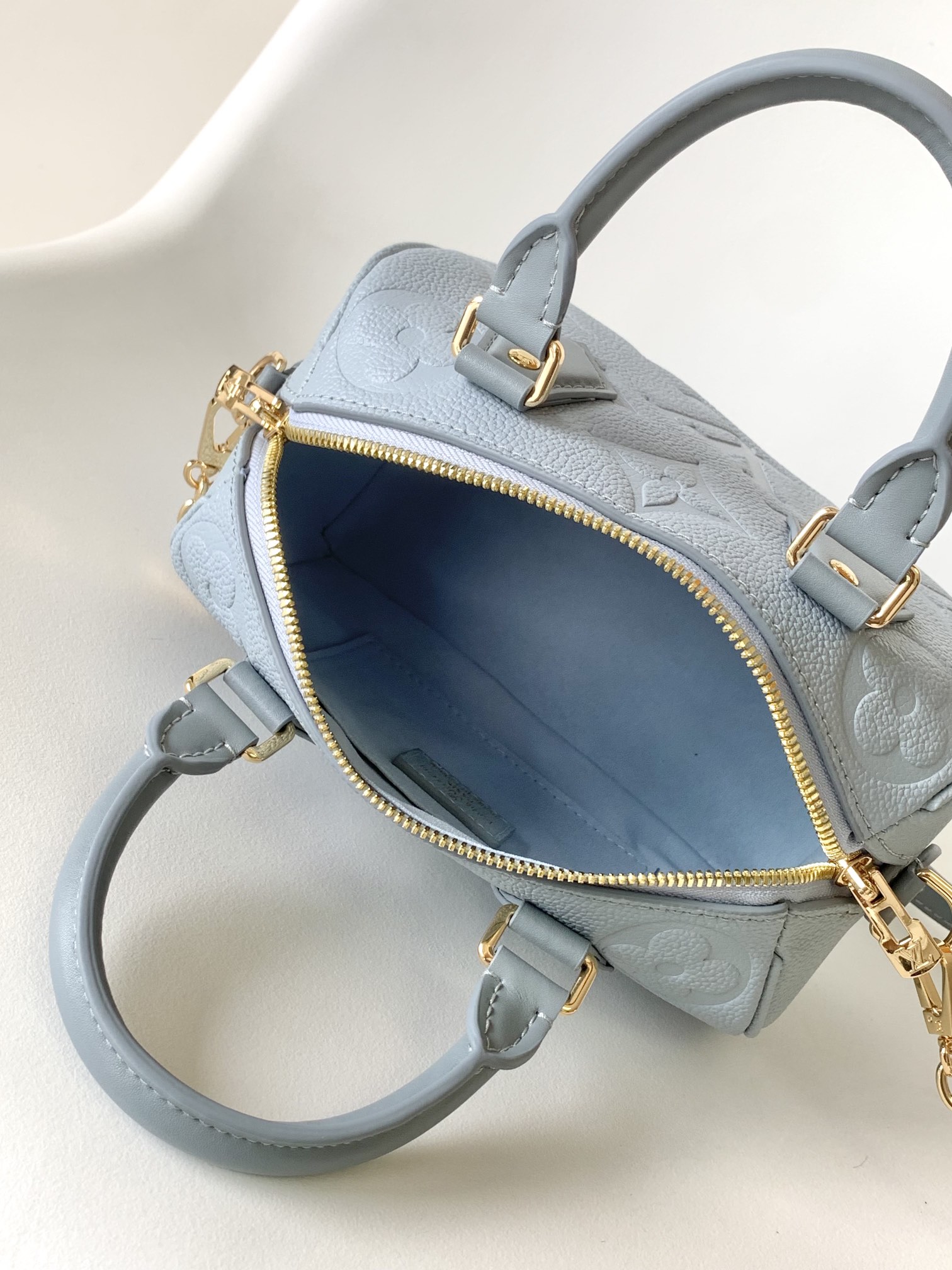Louis Vuitton Sedy Bandoulière 20 Crossbody Bag - Image 8