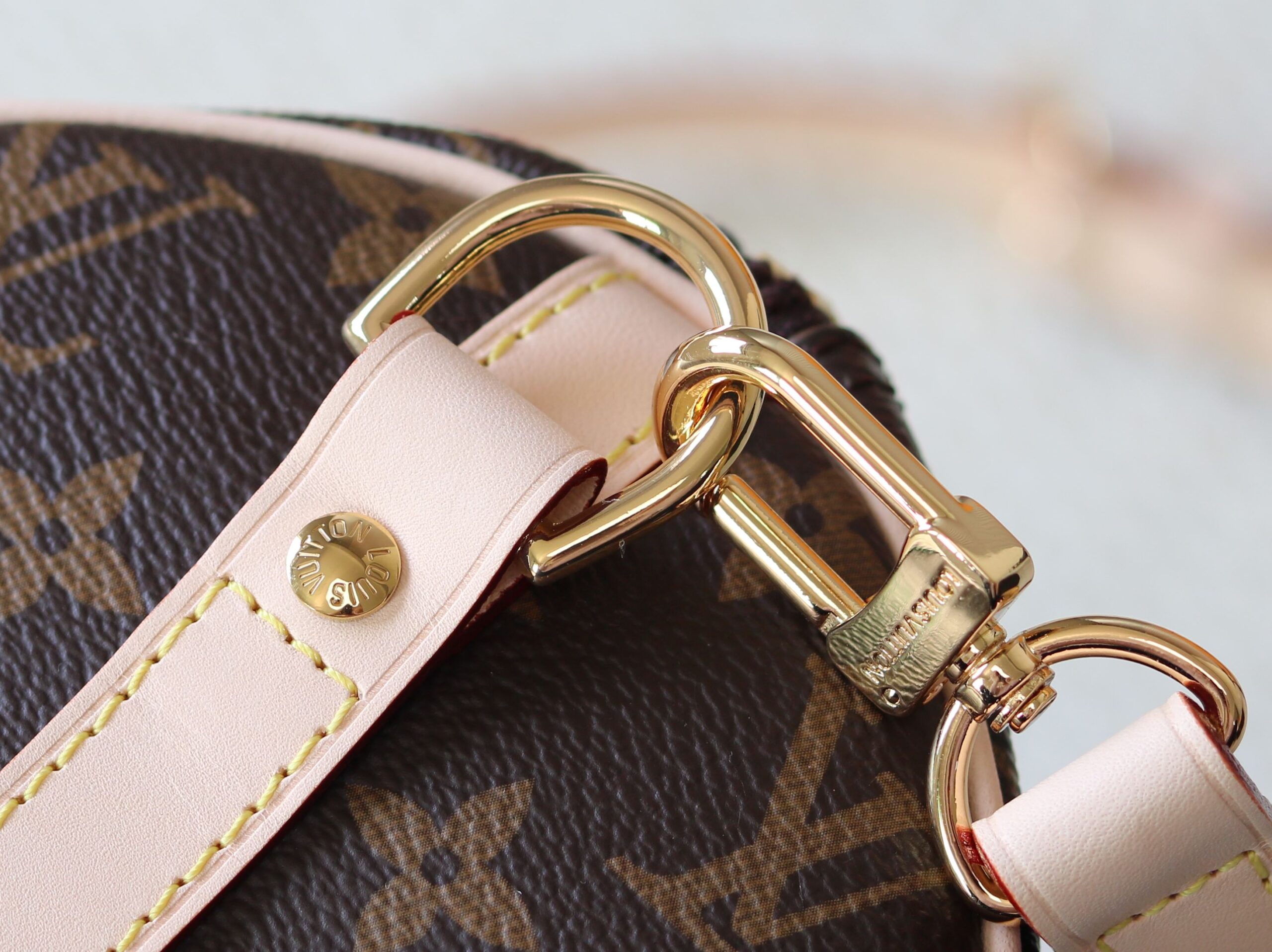 Louis Vuitton Speedy Bandouliere 40 Handbag - Image 8