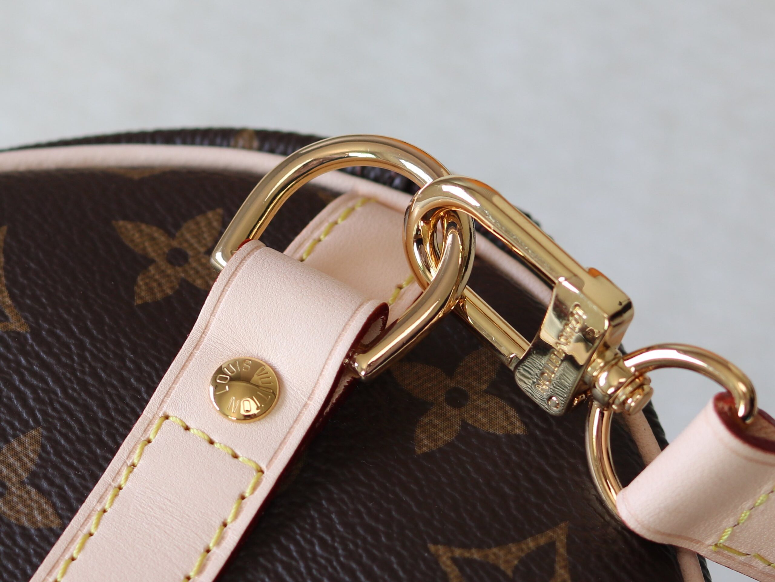 Louis Vuitton Speedy Bandoulière 35 Monogram Canvas Handbag - Image 8