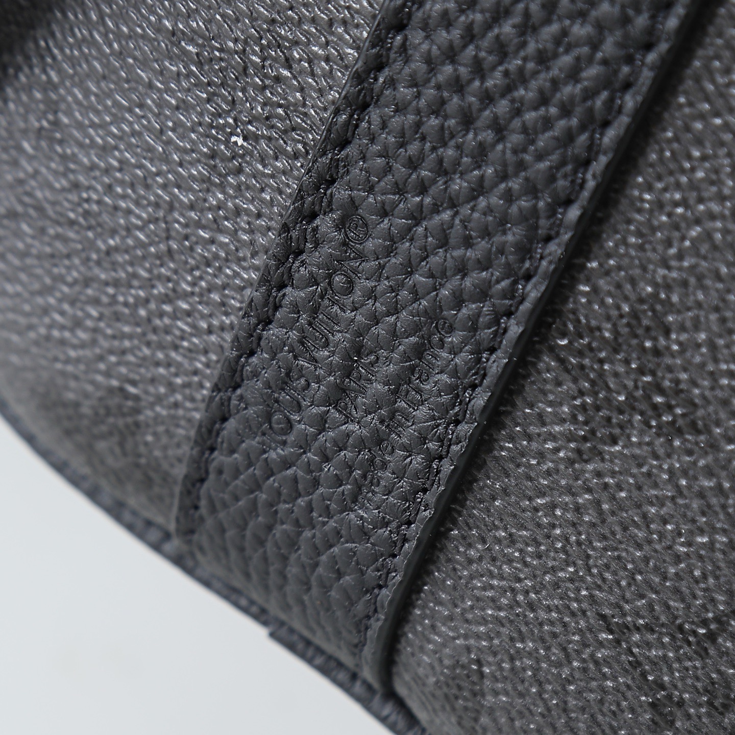 Louis Vuitton Keepall Bandoulière 25 Handbag M28369 in Monogram Midnight - Image 8