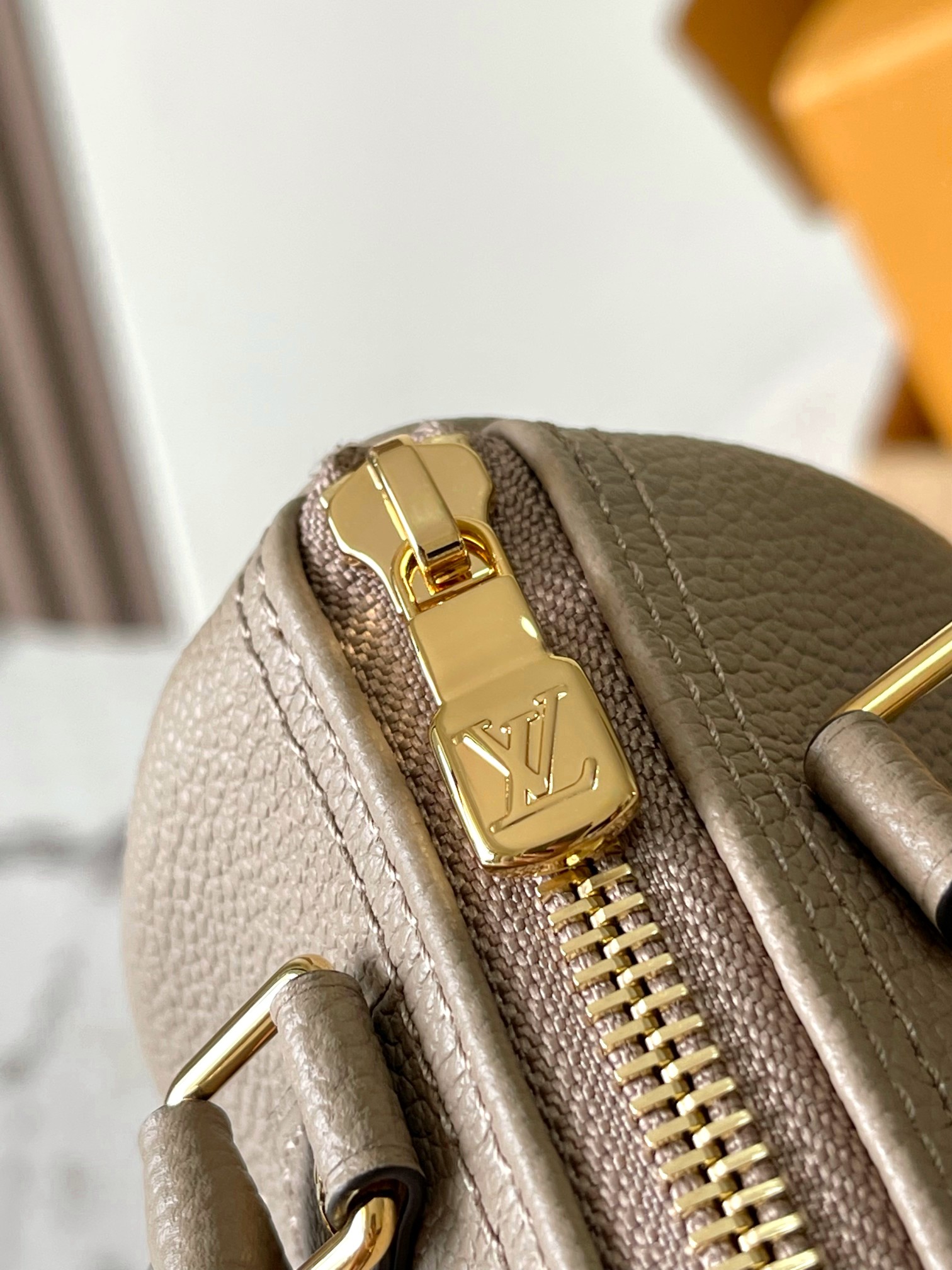 Louis Vuitton Nano Speedy Handbag M82890 in Elephant Gray - Image 8