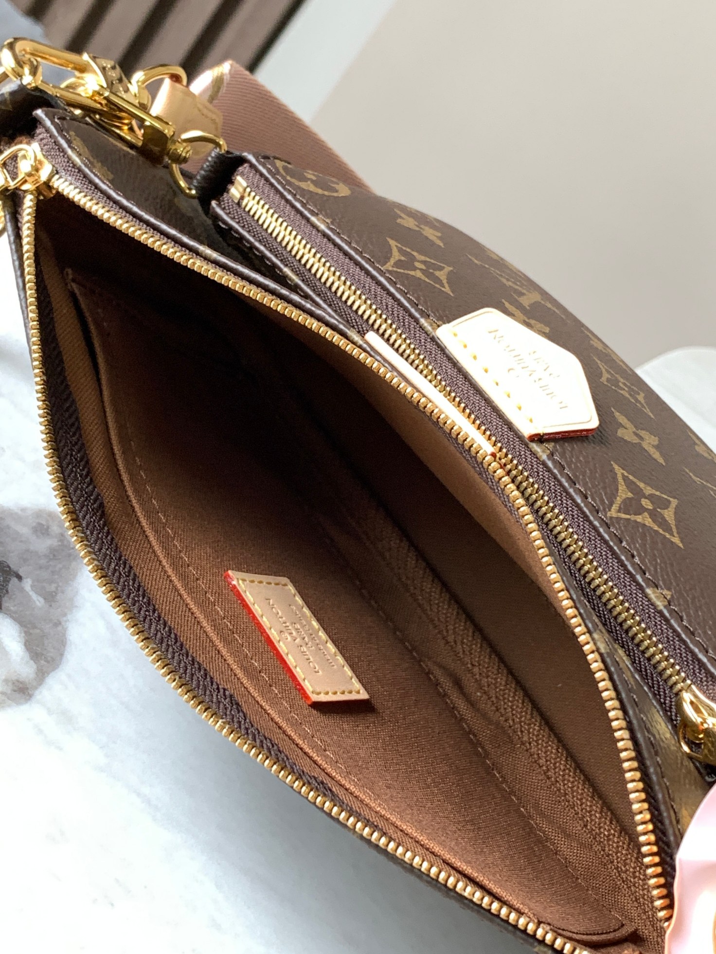 Louis Vuitton Multi Pochette Accessoires Bag M44840 - Image 8