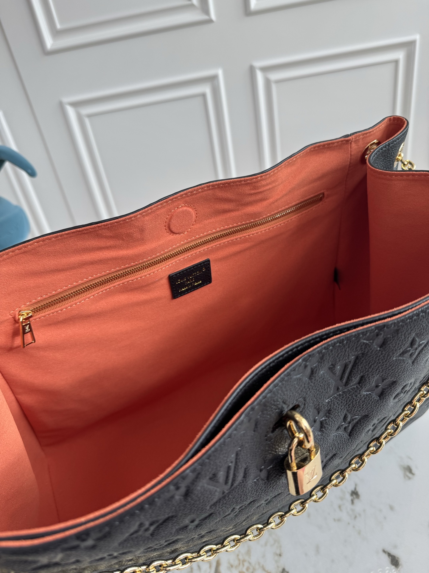 Louis Vuitton Anytime Handbag, Small, Monogram Empreinte Leather - Image 8