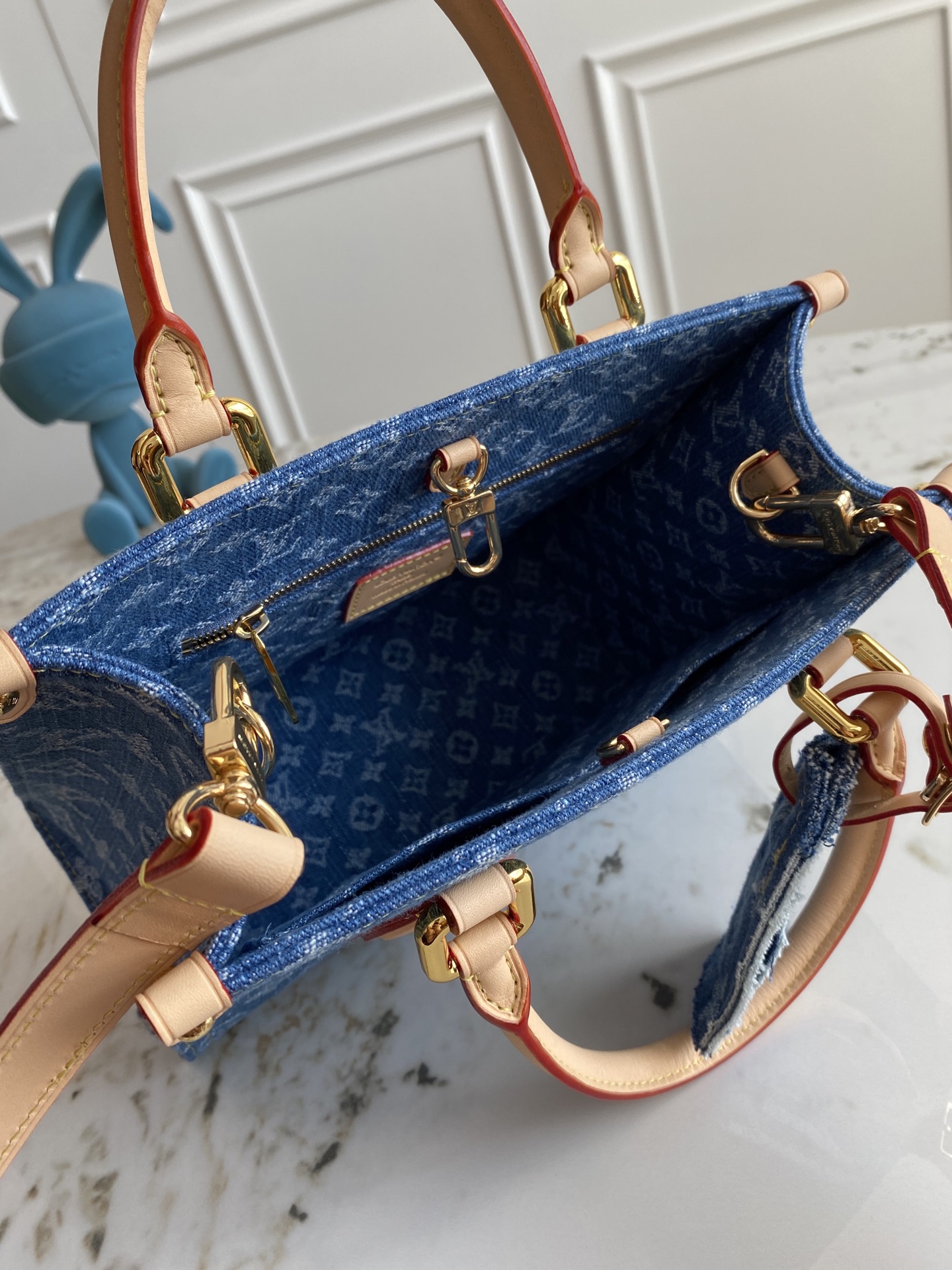 Louis Vuitton OnTheGo Mini Denim Tote Bag M14633 - Image 8