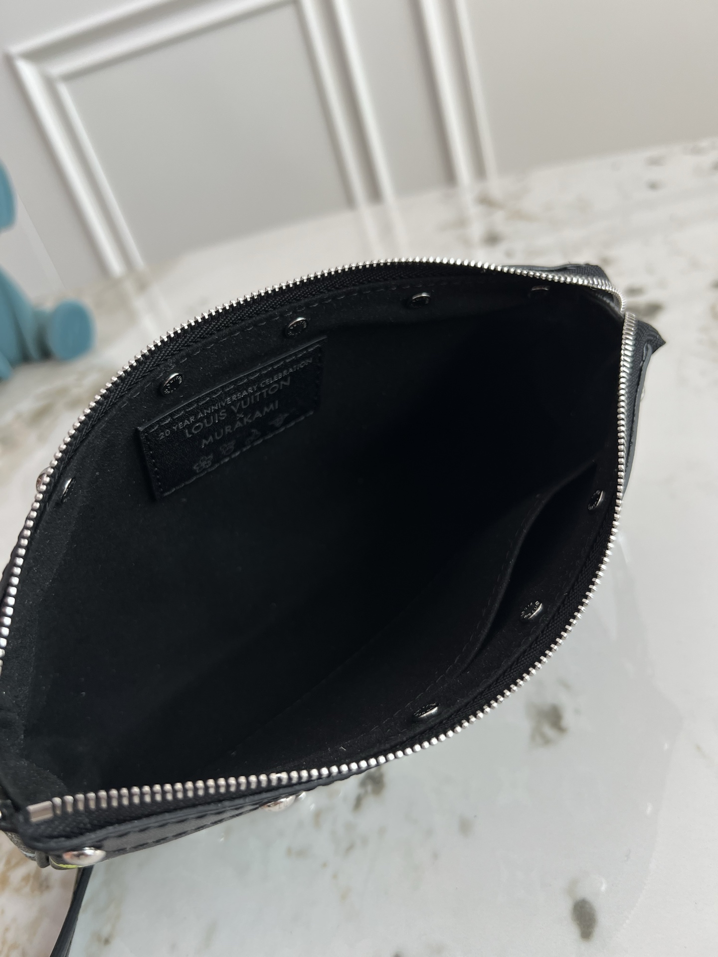 Louis Vuitton Pochette Accessoires Monogram Panda Reissue - Image 8