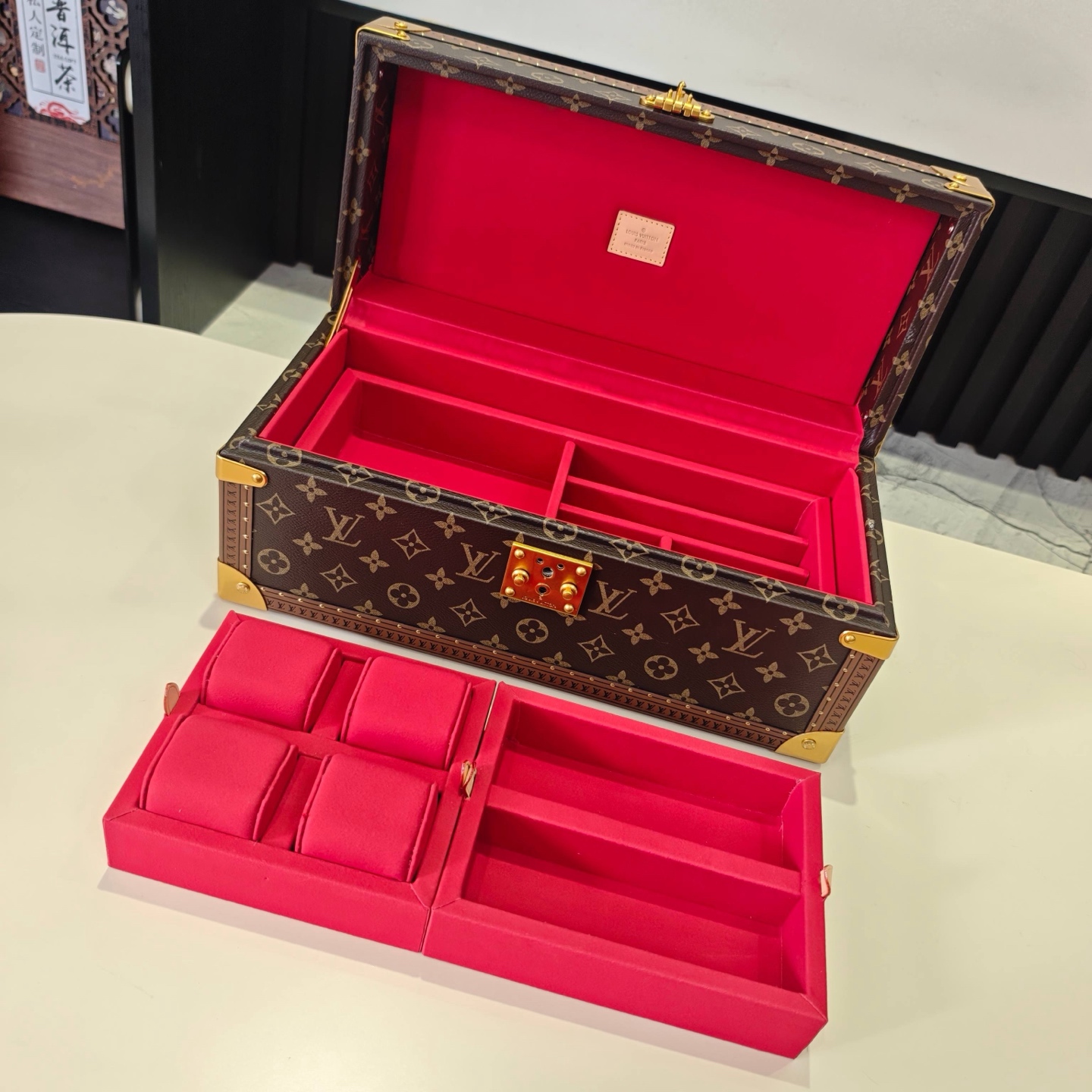 Louis Vuitton M20209 Monogram Watch and Jewelry Box - Image 8