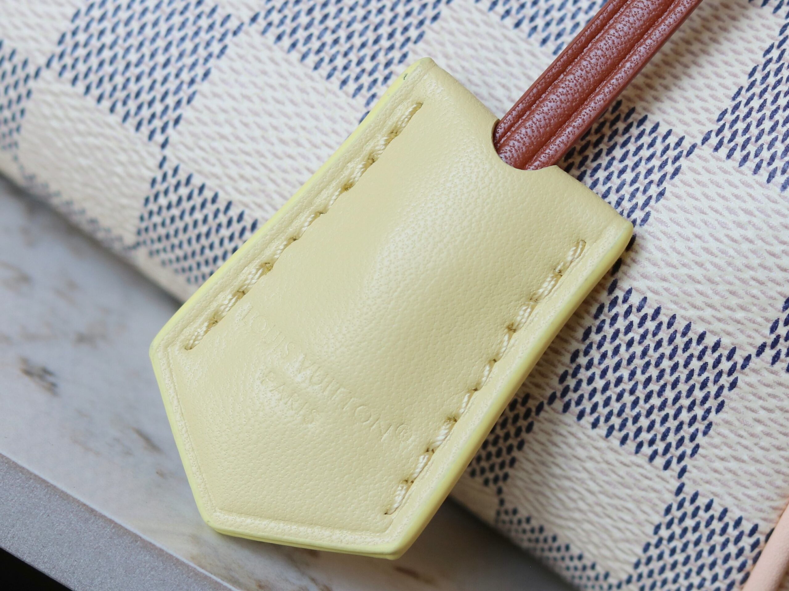 Louis Vuitton Speedy Bandoulière 20 Handbag - Image 8