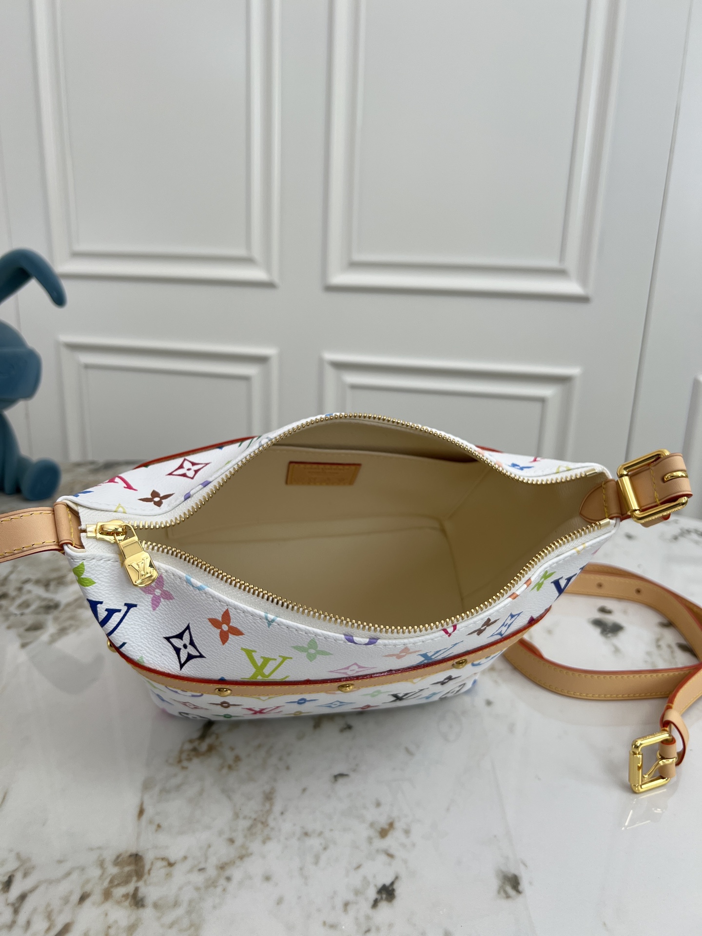 Louis Vuitton Cruiser Bag in Monogram Multicolore Canvas - Image 8
