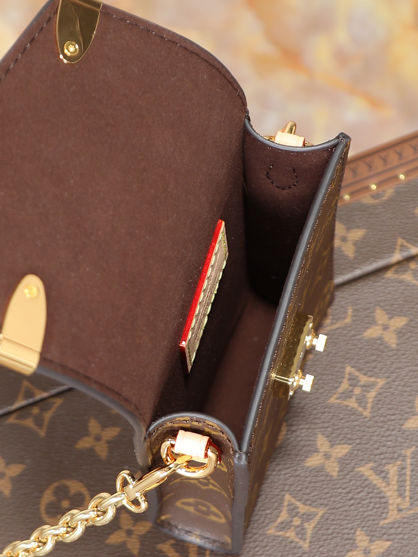 Louis Vuitton Métis Phone Bag, Model M13572 - Image 8