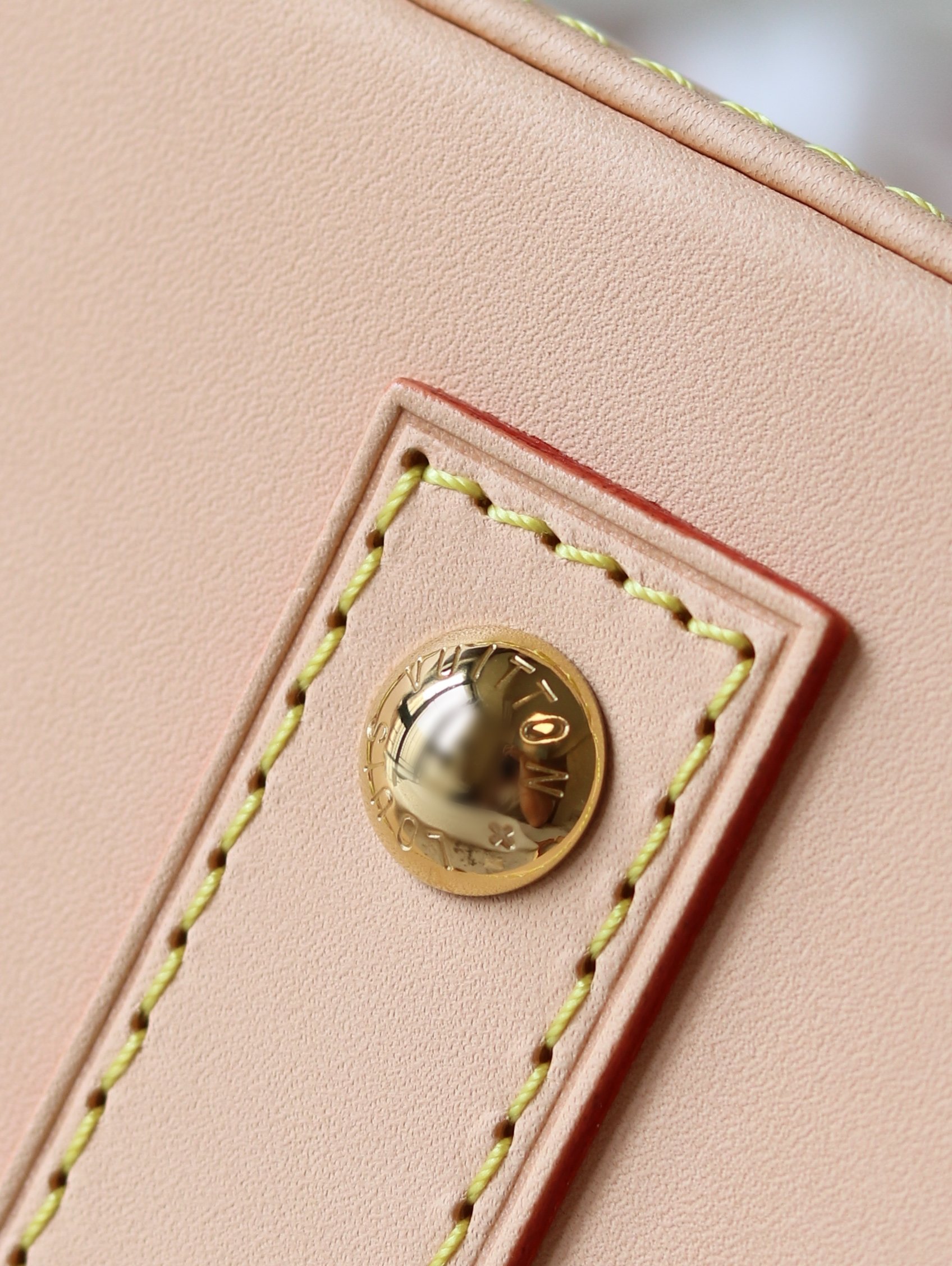 Louis Vuitton Alma BB Handbag in Damier Ebene Canvas - Image 8