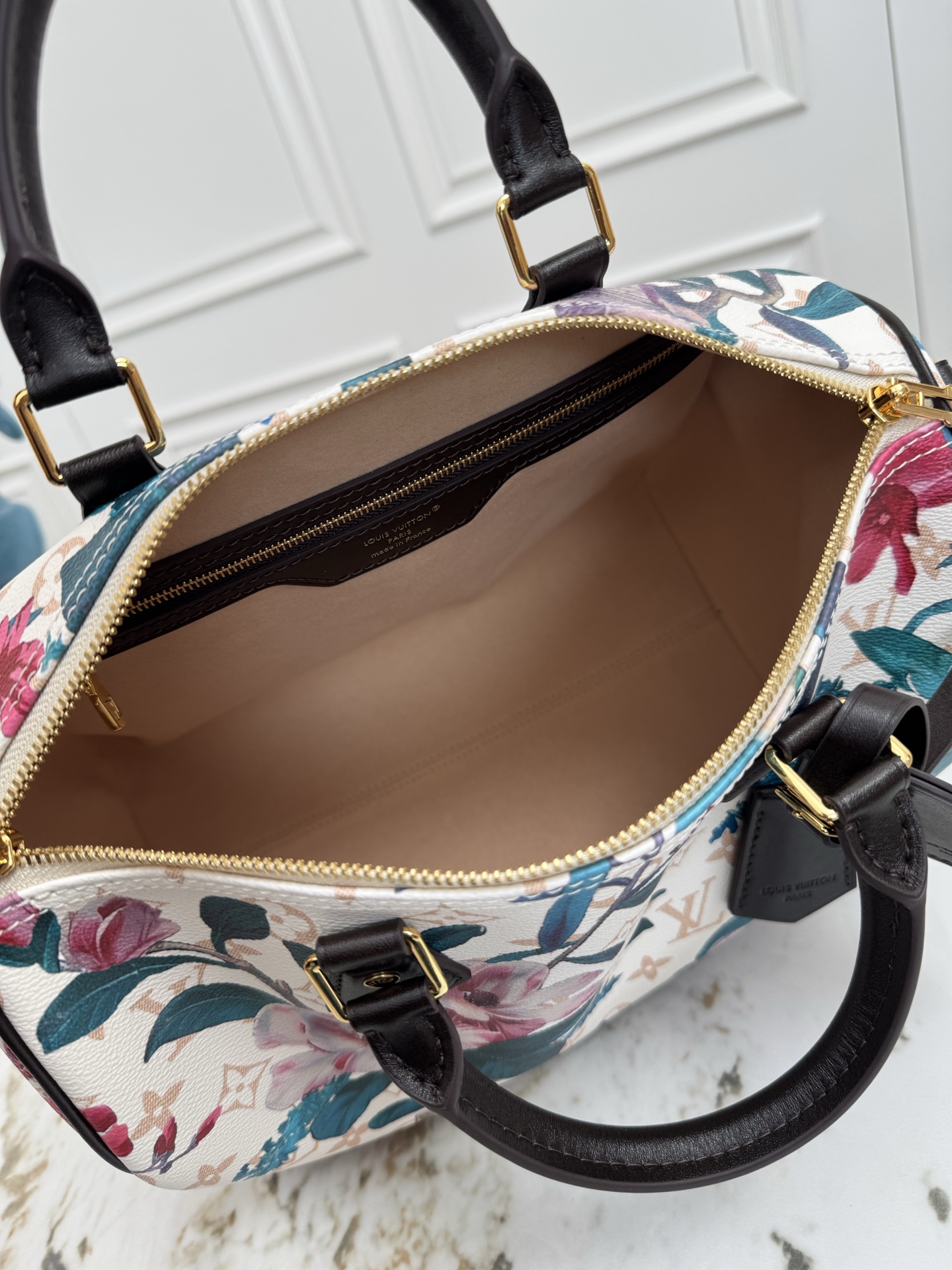 Louis Vuitton Speedy 30 Soft Handbag in Monogram Eden - Image 8