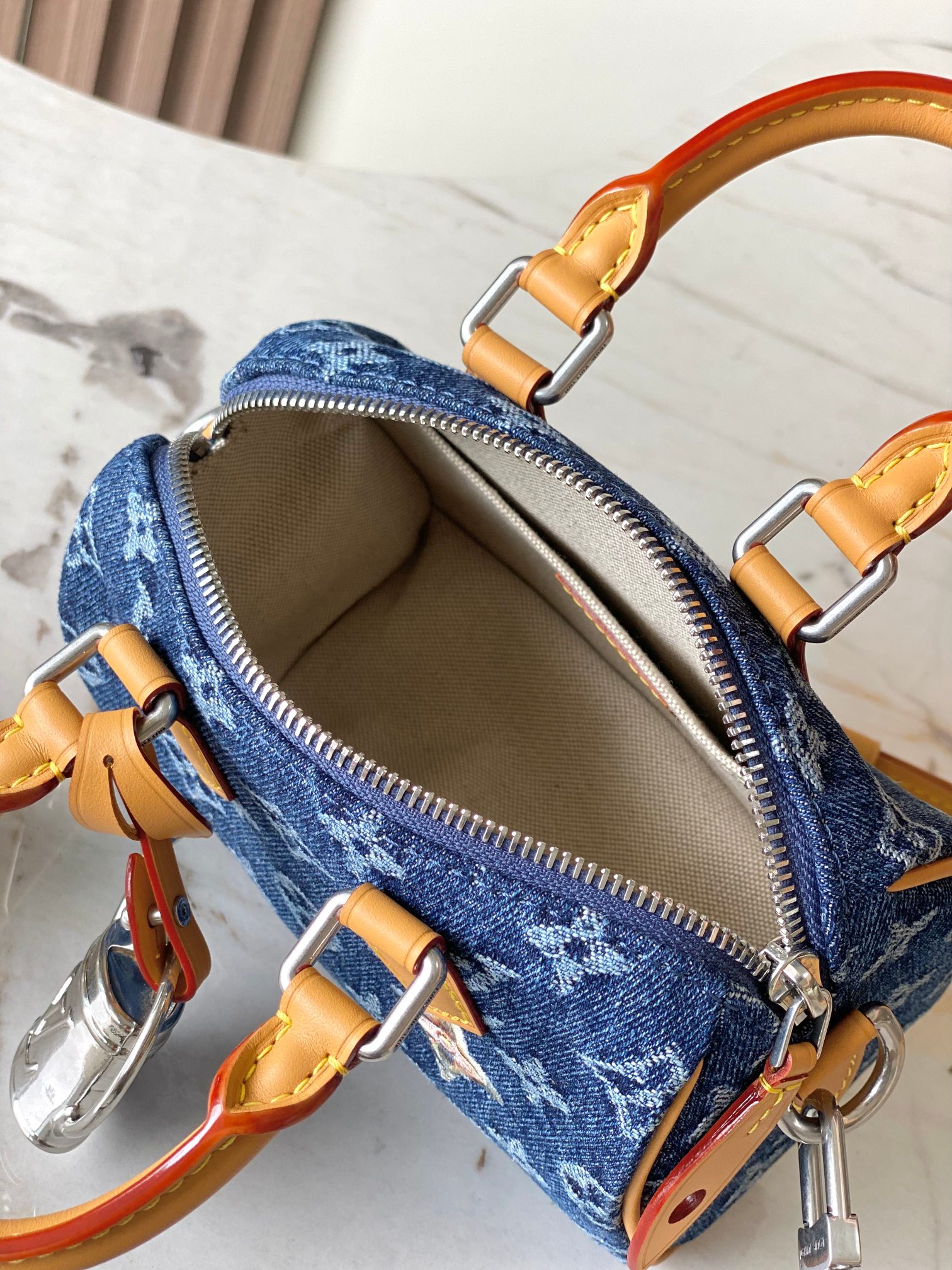 Louis Vuitton Speedy 18 Bandouliere Crossbody Bag - Image 8