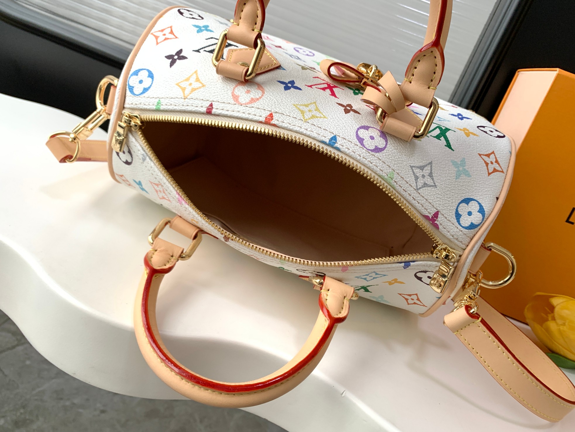 Louis Vuitton Speedy Bandoulière 25 Handbag - Image 8