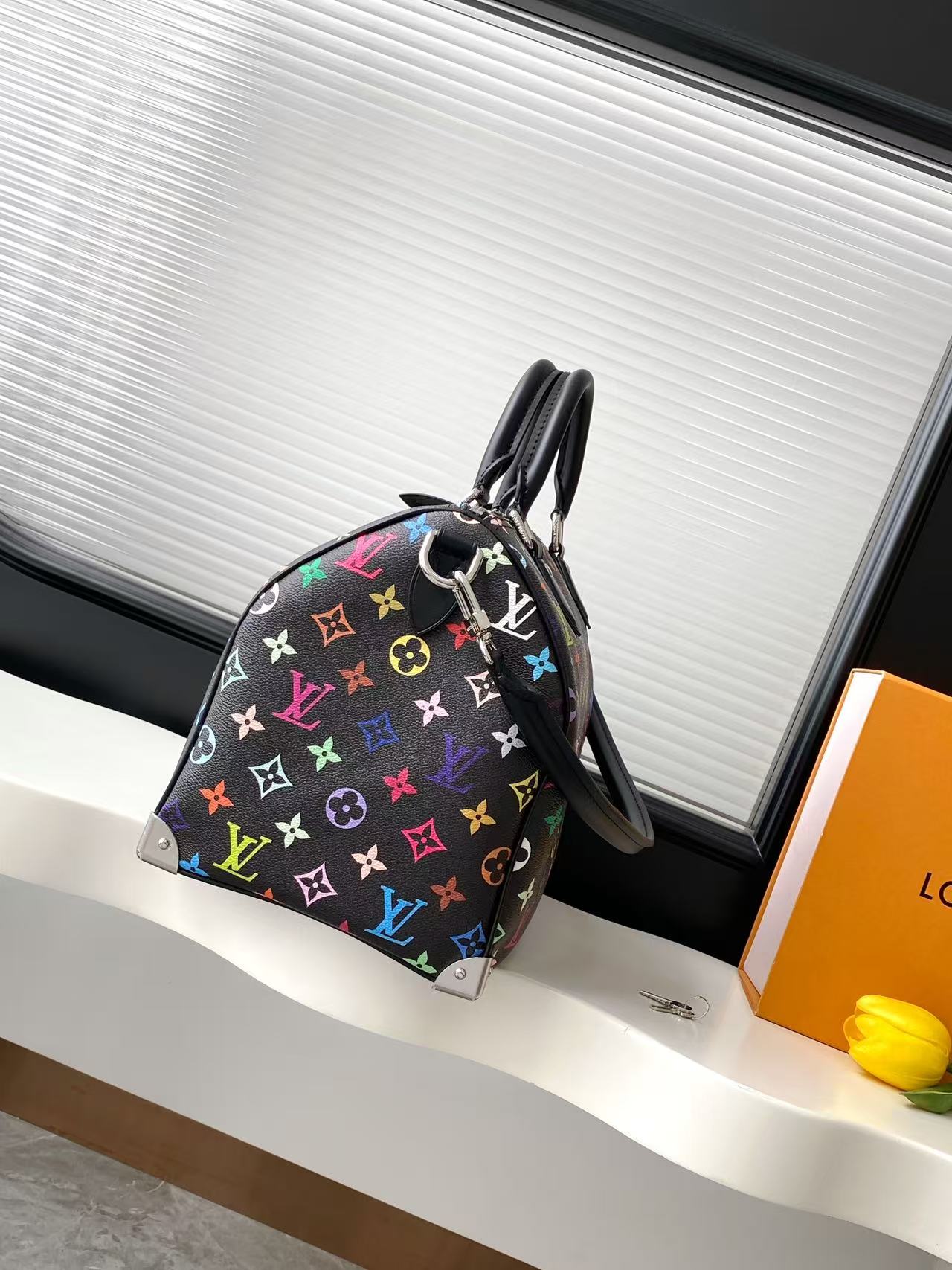 Louis Vuitton Speedy Soft 30 Monogram Handbag - Image 8
