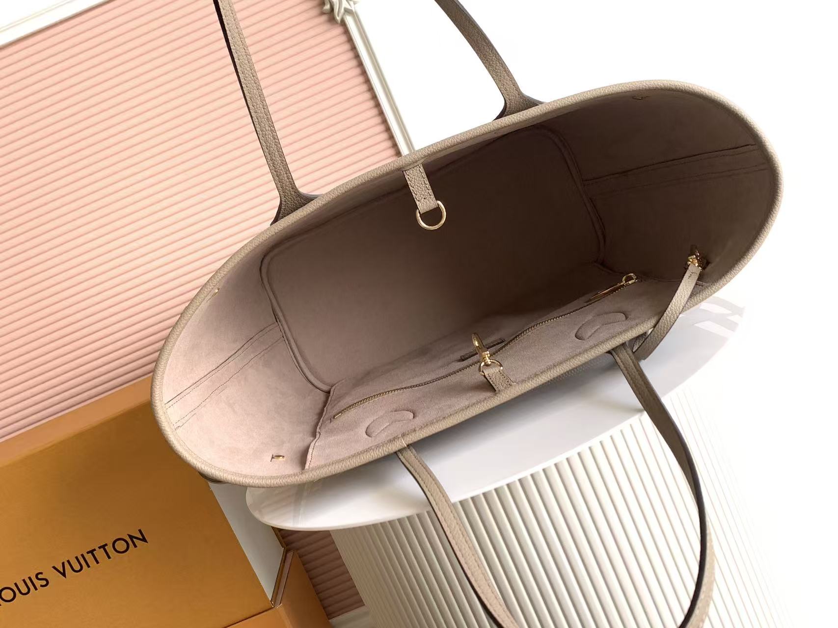 Louis Vuitton Neverfull MM Tote Bag in Monogram Empreinte Leather - Image 8