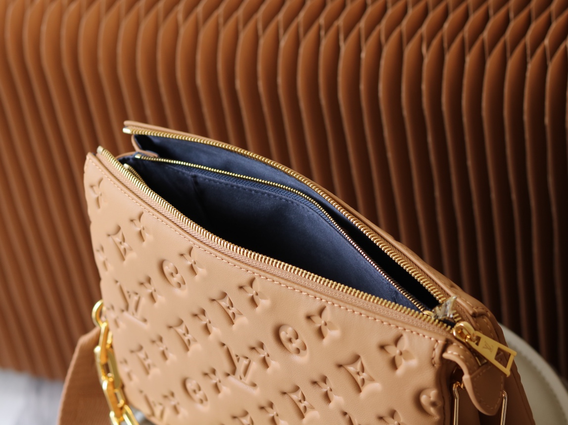Louis Vuitton Coussin Small Shoulder Bag - Image 8