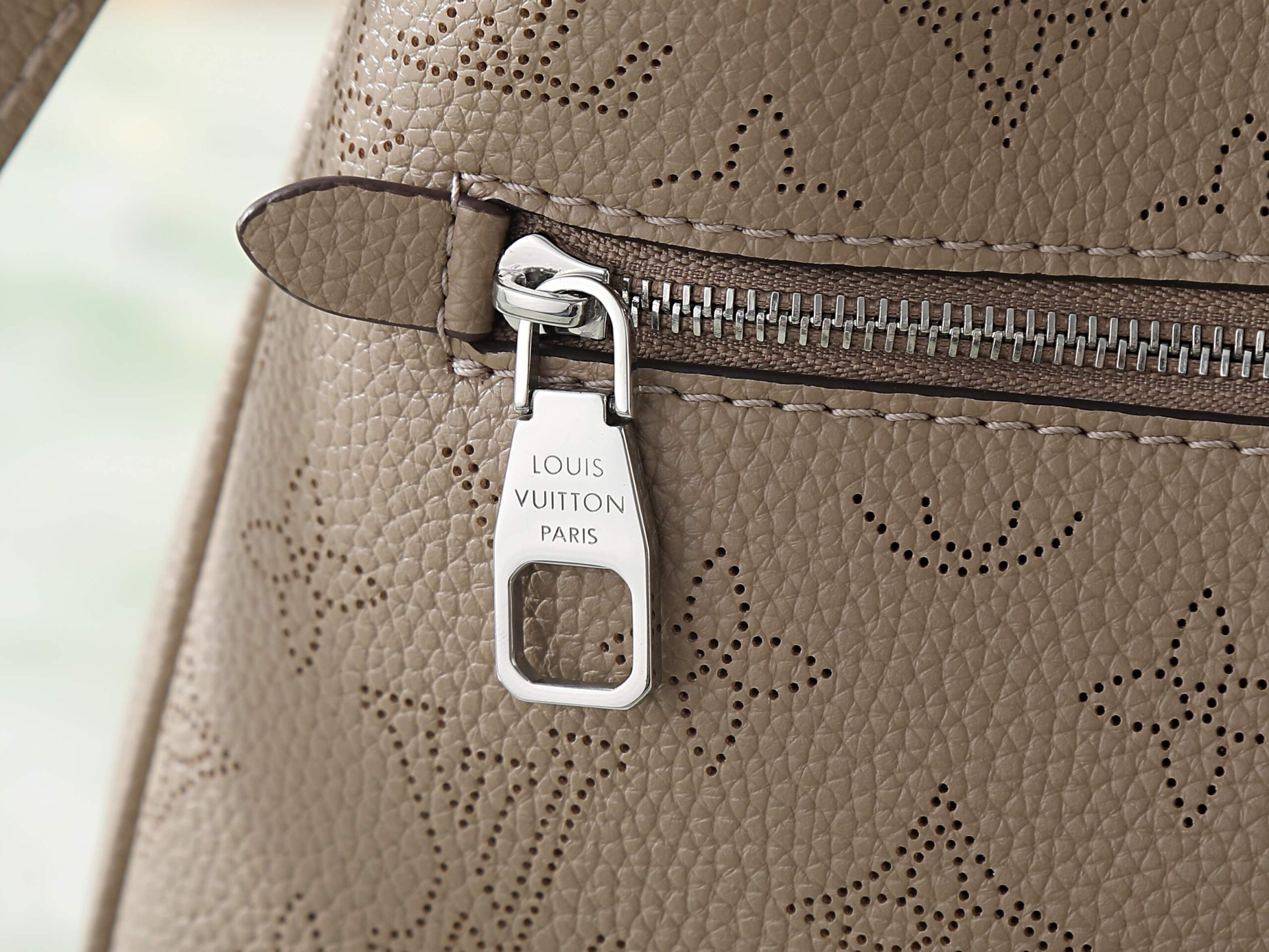 Louis Vuitton Mahina All Around Small Crossbody Bag - Image 8