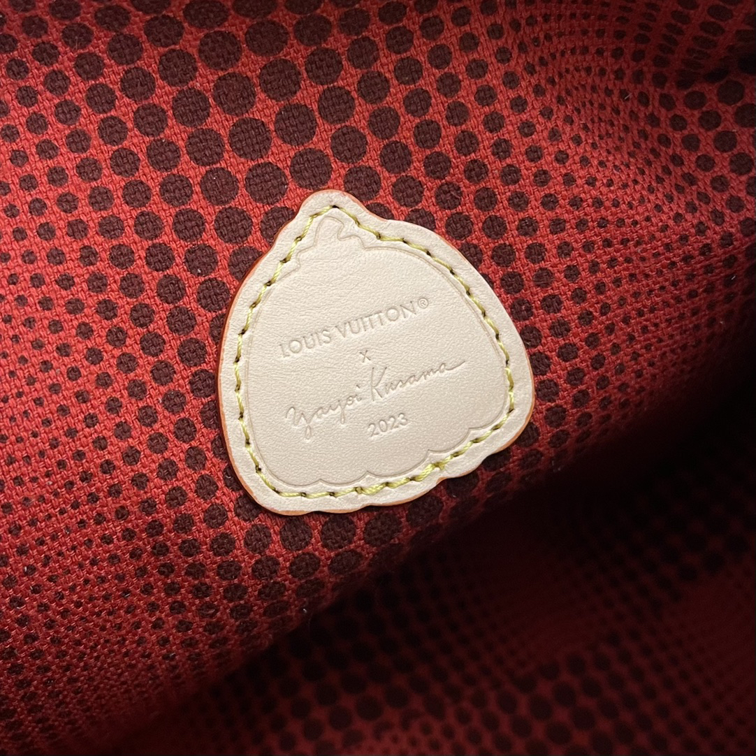 Louis Vuitton Side Trunk PM Crossbody Bag - Image 8