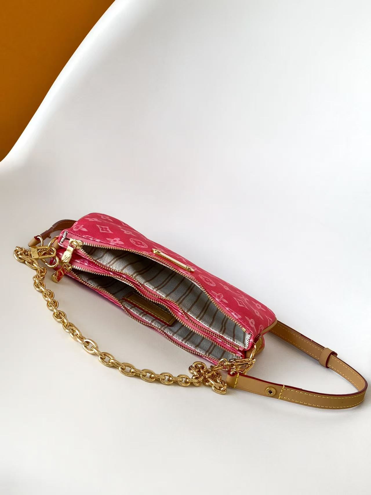 Louis Vuitton Monogram Denim Liv Pochette Crossbody Bag - Image 8