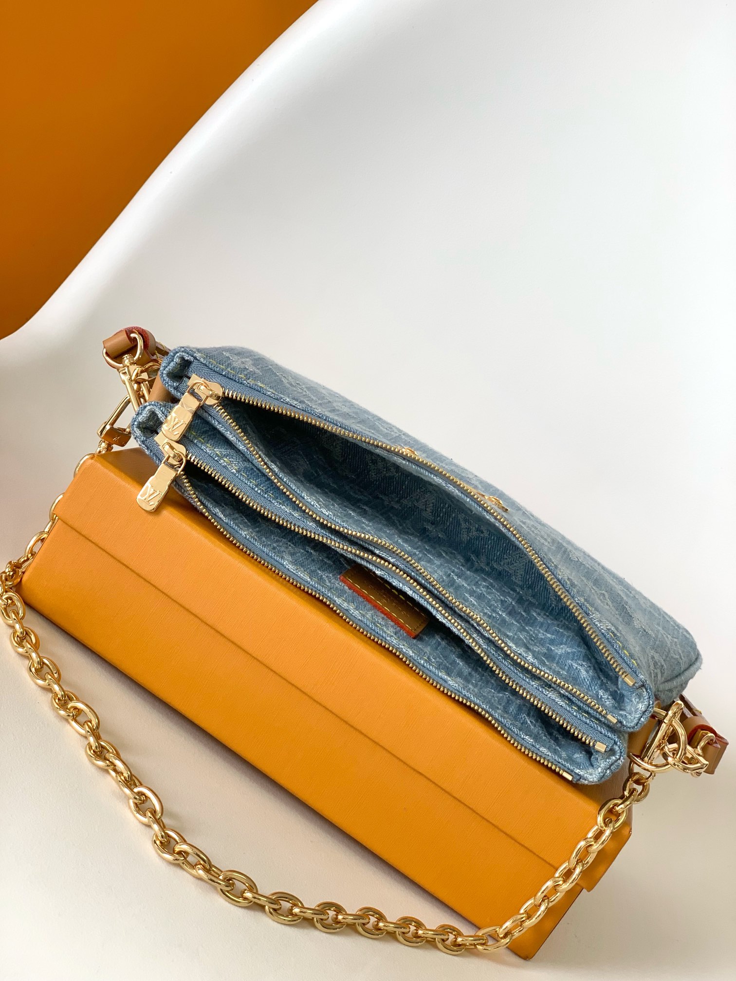 Louis Vuitton Liv Pochette Monogram Denim Crossbody Bag - Image 8