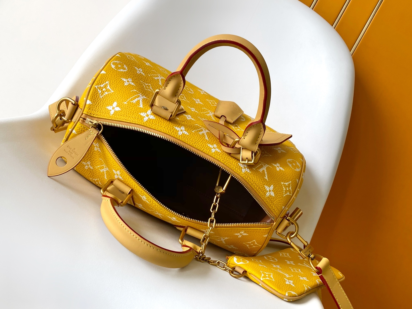 Louis Vuitton Speedy P9 Bandouliere 30 Monogram Leather Crossbody Bag - Image 8