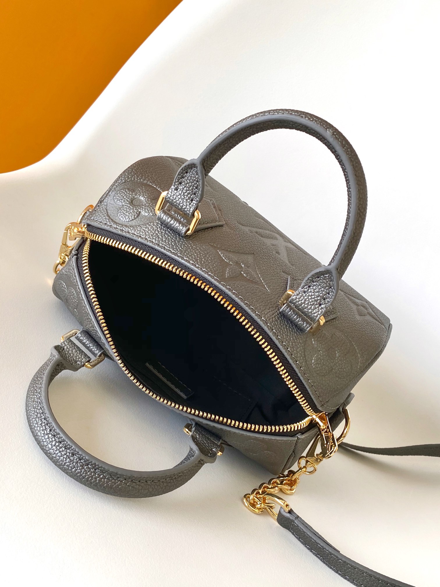 Louis Vuitton Speedy Bandouliere 20 Monogram Empreinte Leather Handbag - Image 8