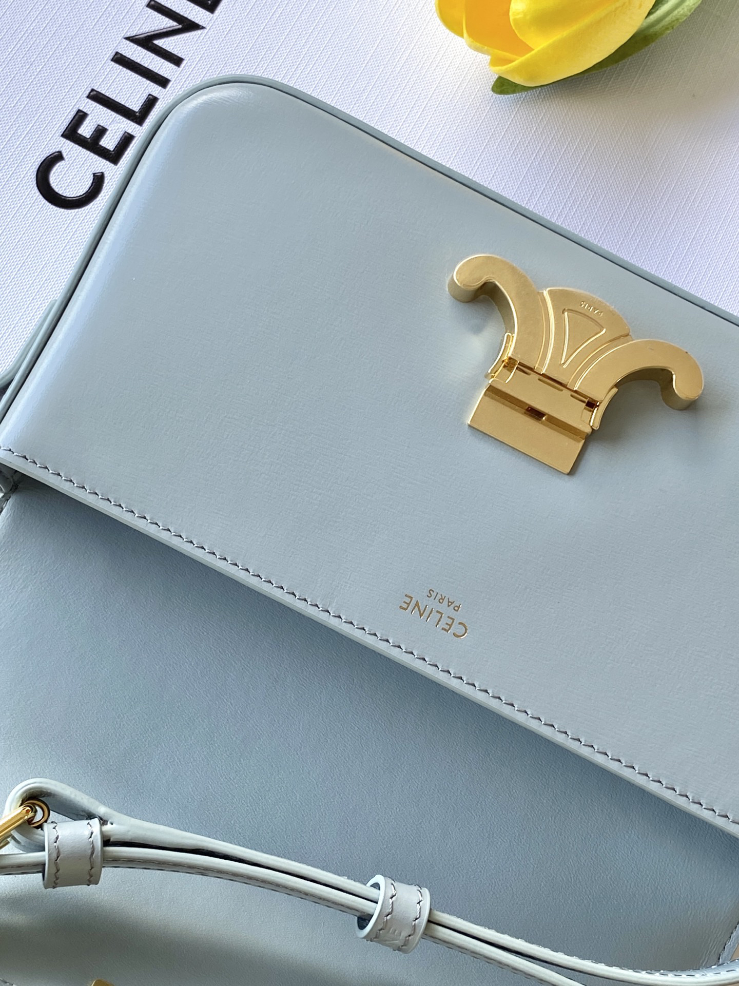 Arc de Triomphe Series Leather Shoulder Bag - Image 9