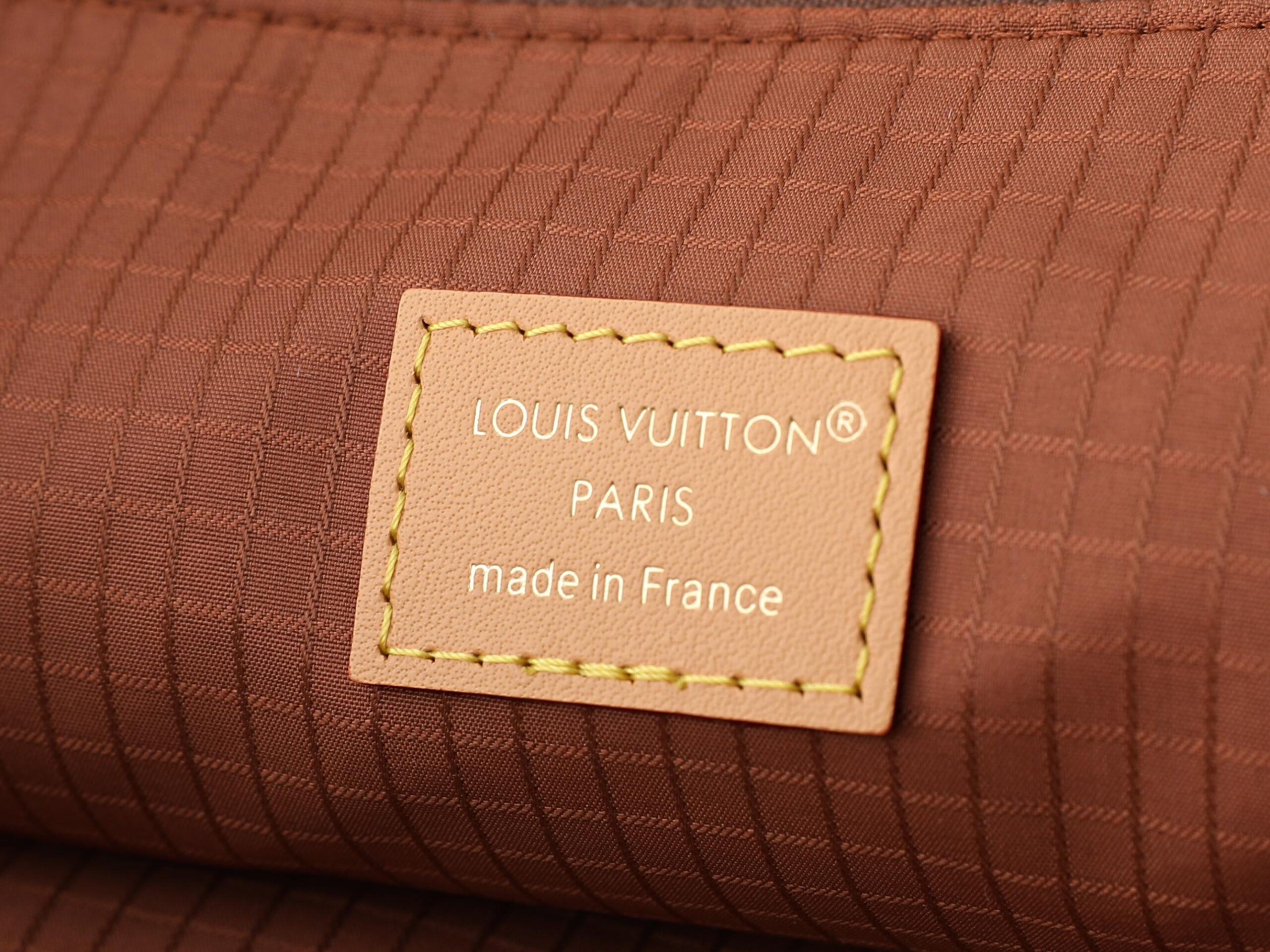 Louis Vuitton Jet Lag Bag - Image 9