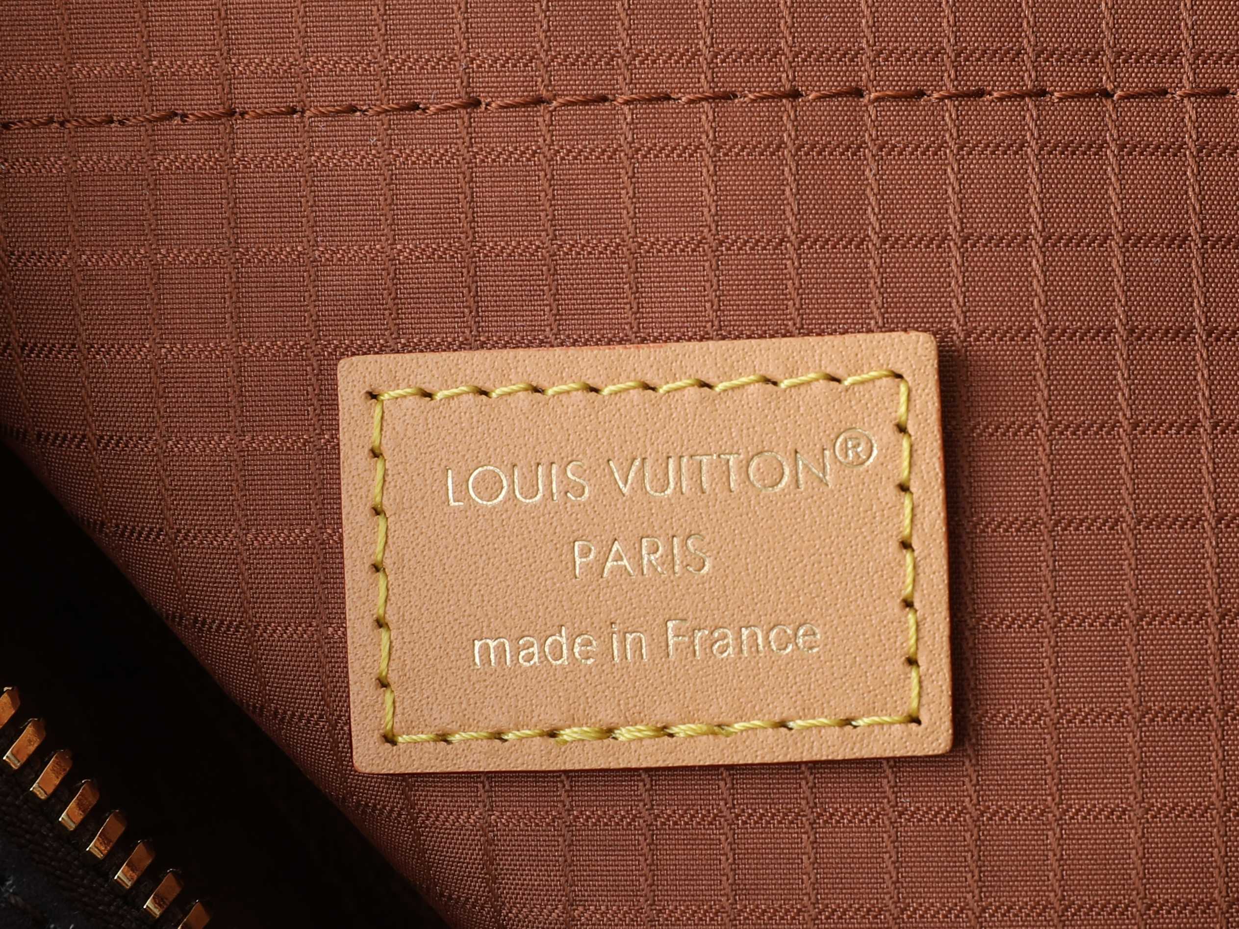 Louis Vuitton Speedy Bandoulière 30 Handbag - Image 9