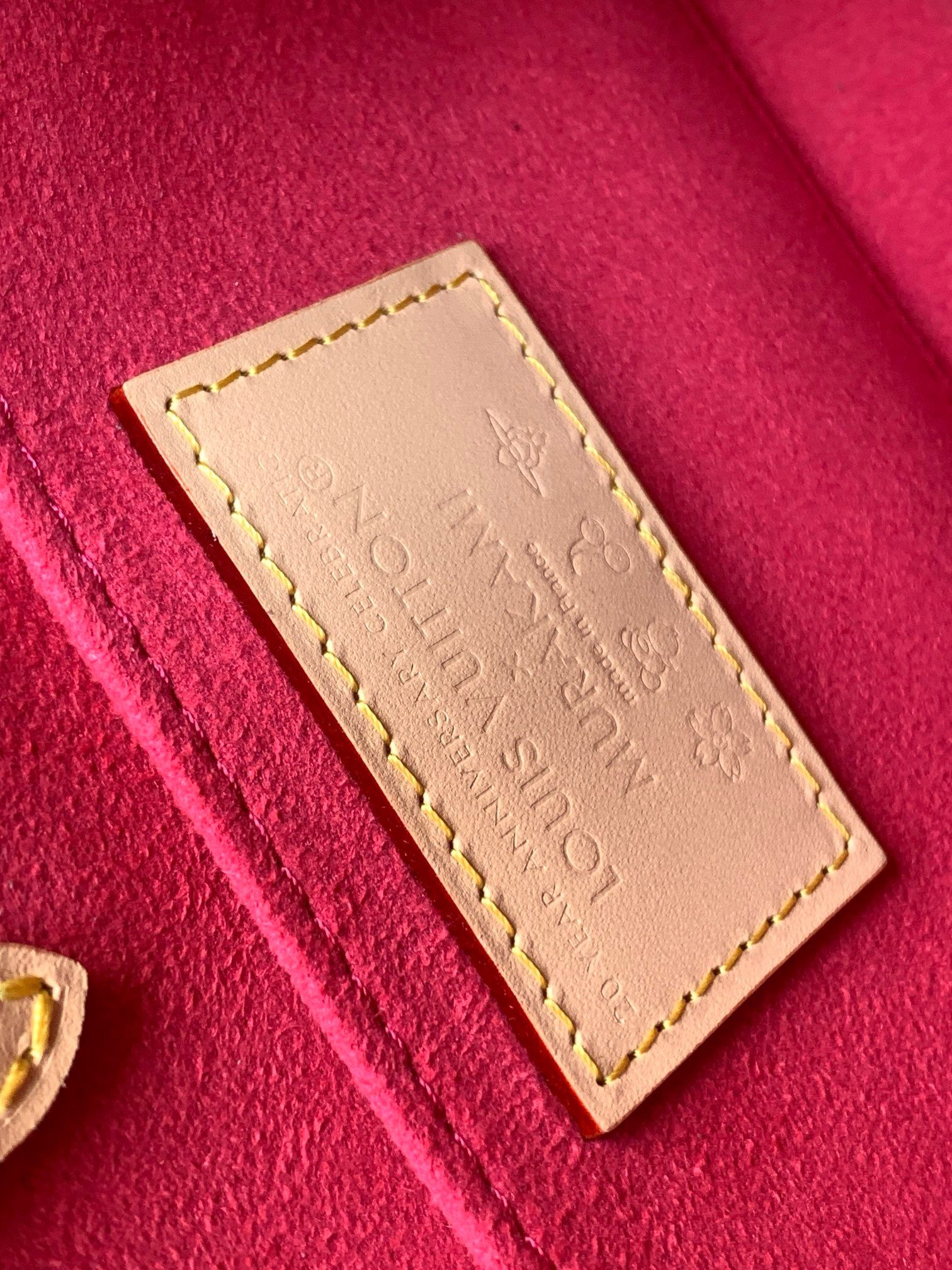 Louis Vuitton x Takashi Murakami OnTheGo Handbag - Image 9